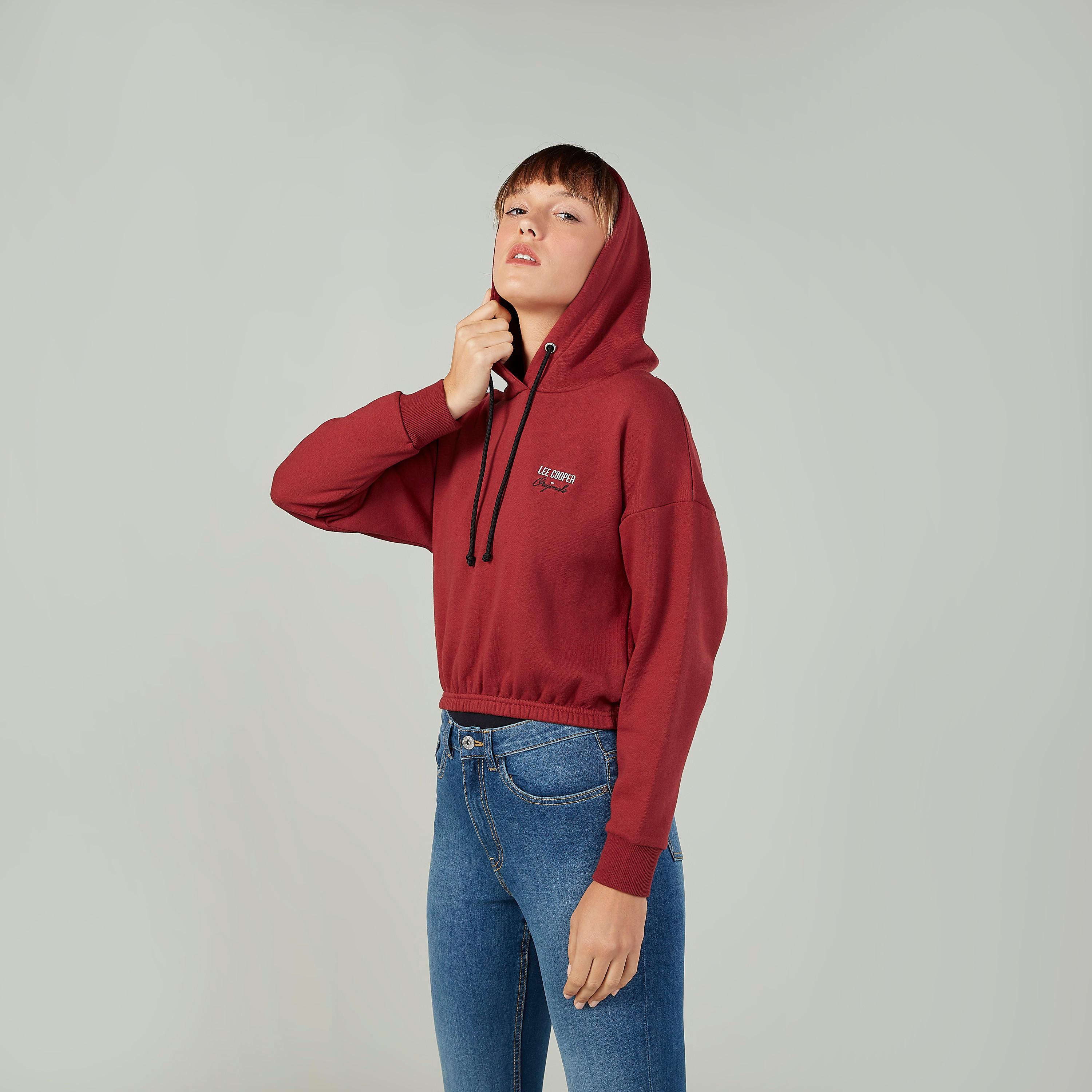 سويت شيرت سادة بقبعة وأكمام طويلة من لي كوبر-women-winterwear-hoodiesandsweatshirts-sweatshirts-image-4