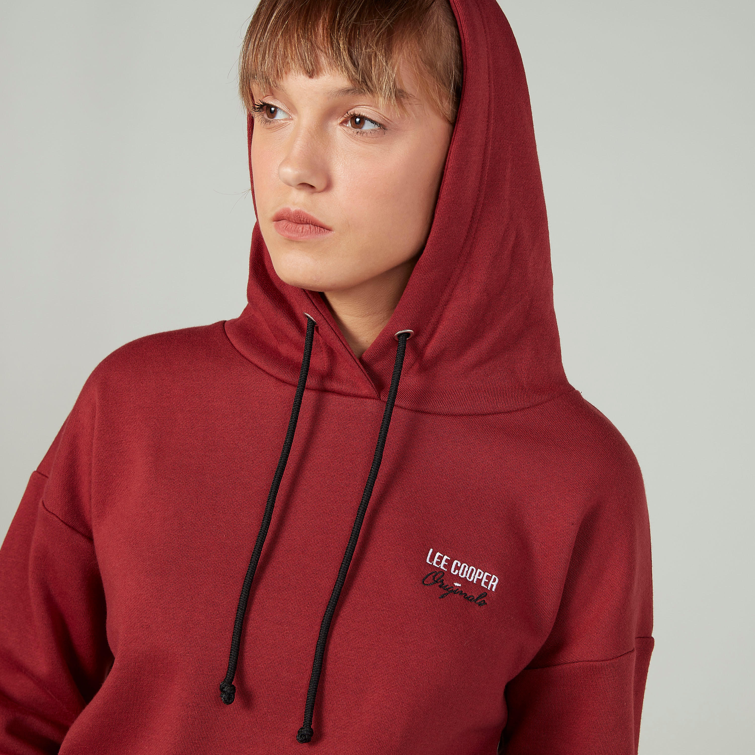 سويت شيرت سادة بقبعة وأكمام طويلة من لي كوبر-women-winterwear-hoodiesandsweatshirts-sweatshirts-image-2