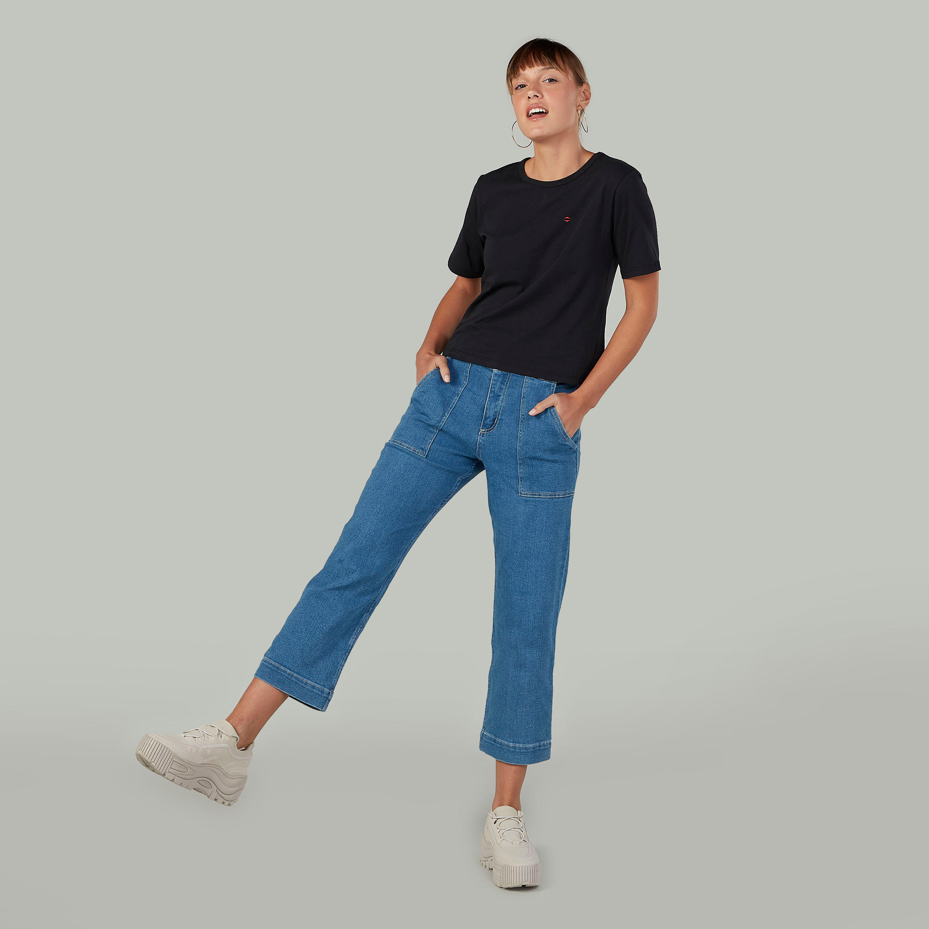 Sustainable Lee Cooper Plain T-shirt with Short Sleeves-women-clothing-tshirts-image-2