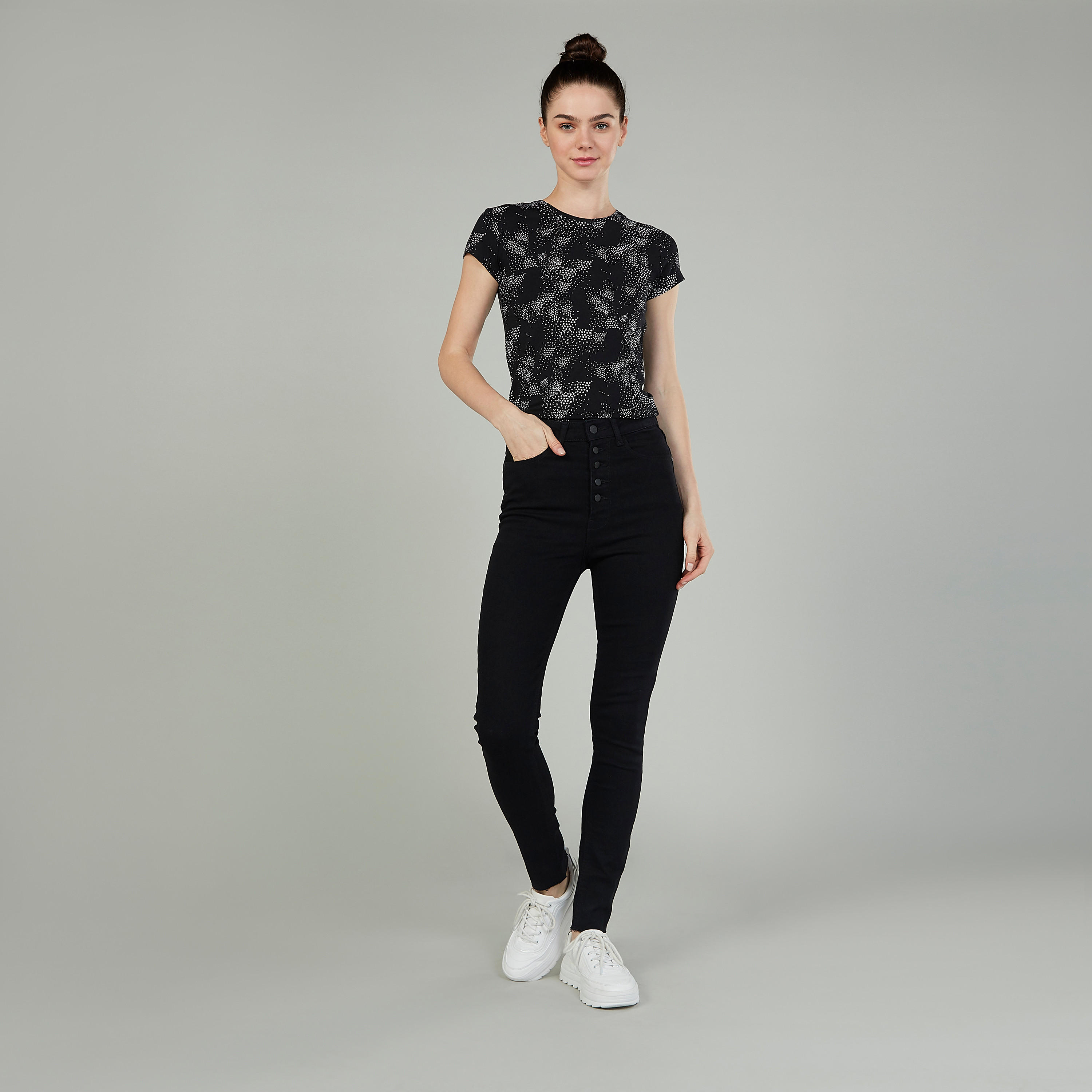 جينز سكيني بخصر متوسط الإرتفاع من لي كوبر-women-clothing-bottoms-jeans-image-2