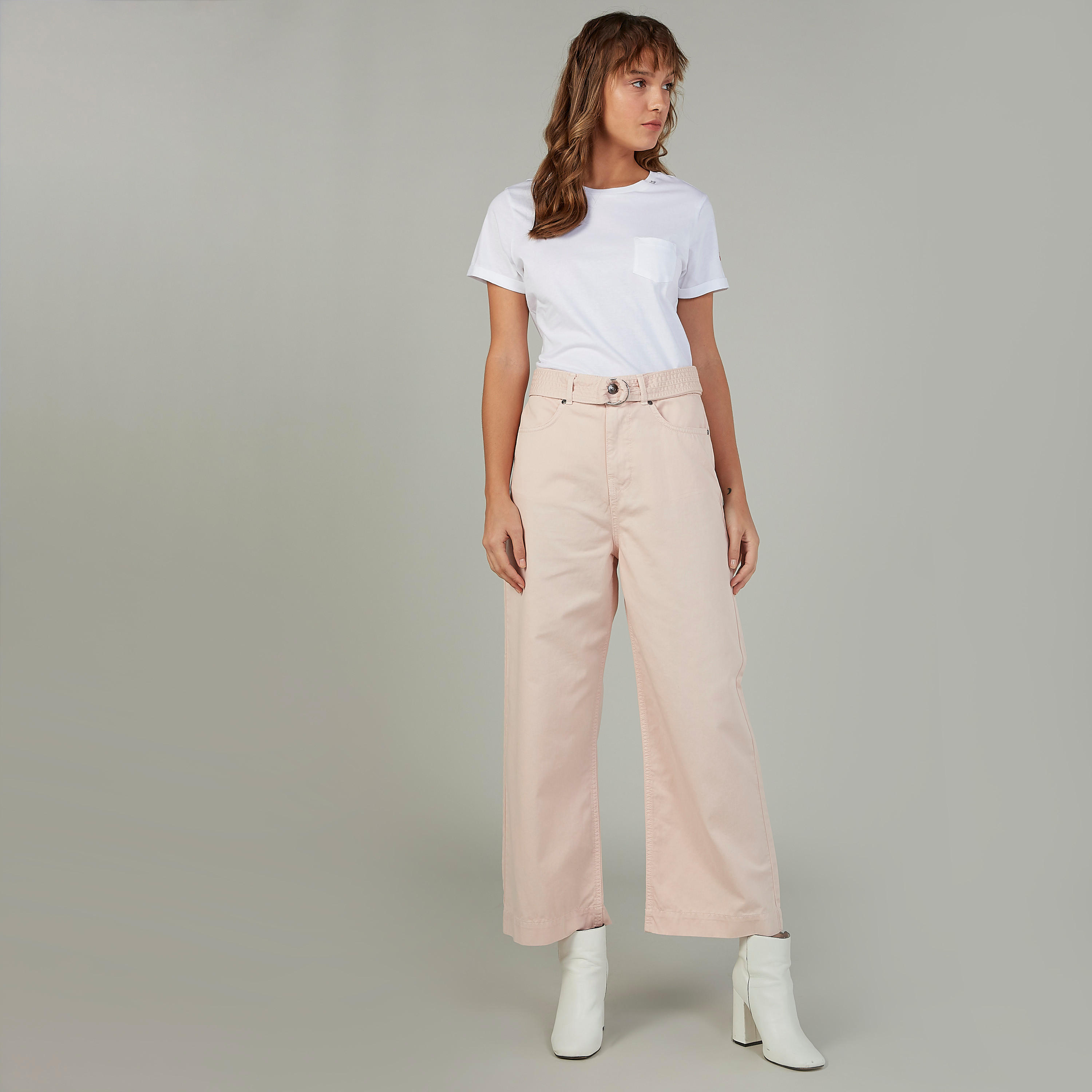 بنطلون جينز مستدام سادة بخصر متوسط الارتفاع وجيوب من لي كوبر-women-clothing-bottoms-jeans-image-2