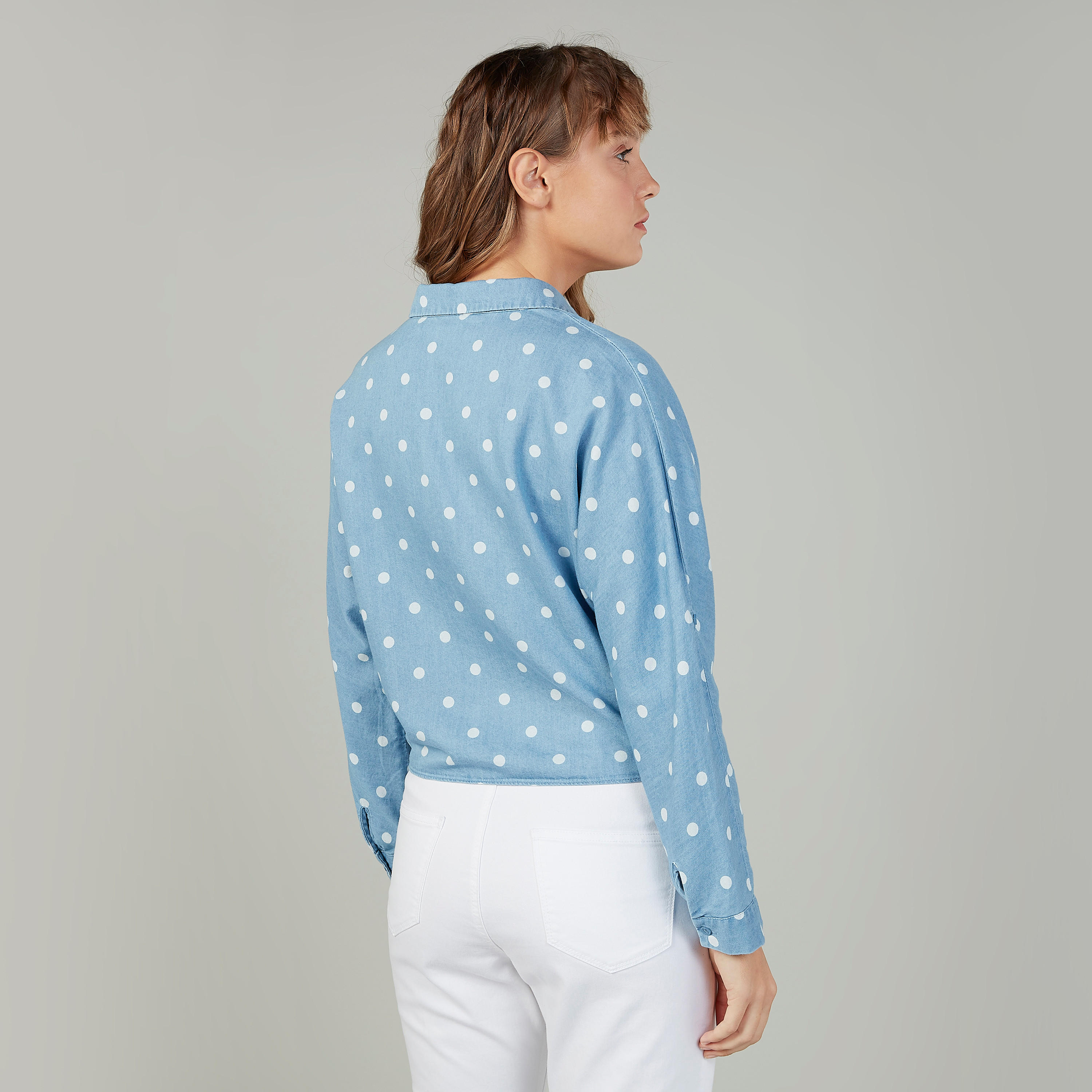 قميص مستدام قصير بأكمام طويلة بطبعات منقطة من لي كوبر-women-clothing-shirtsandblouses-shirts-image-4