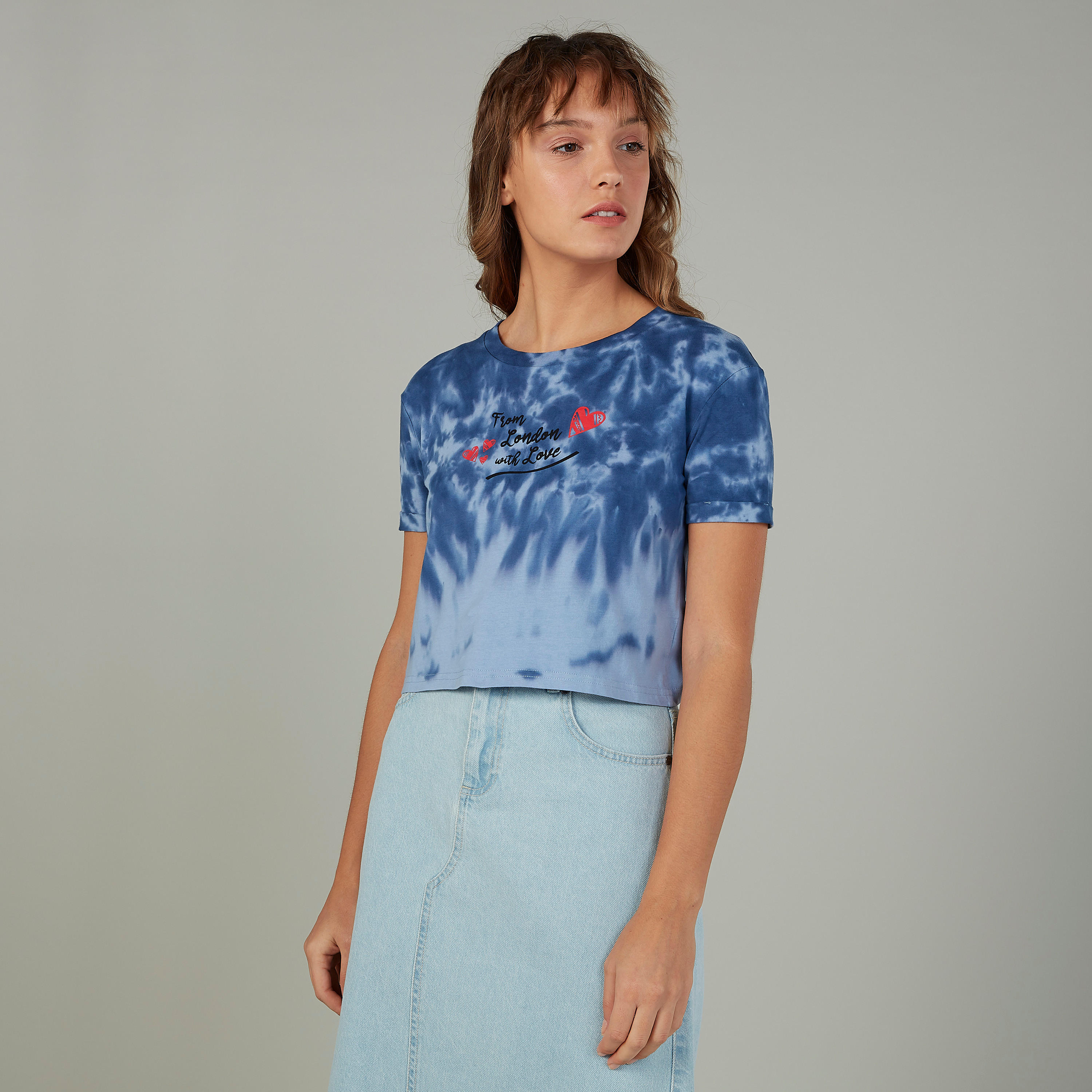 تيشيرت مستدام سليم فيت بياقة ضيّقة وطبعات باتمان -women-clothing-tshirts-image-1