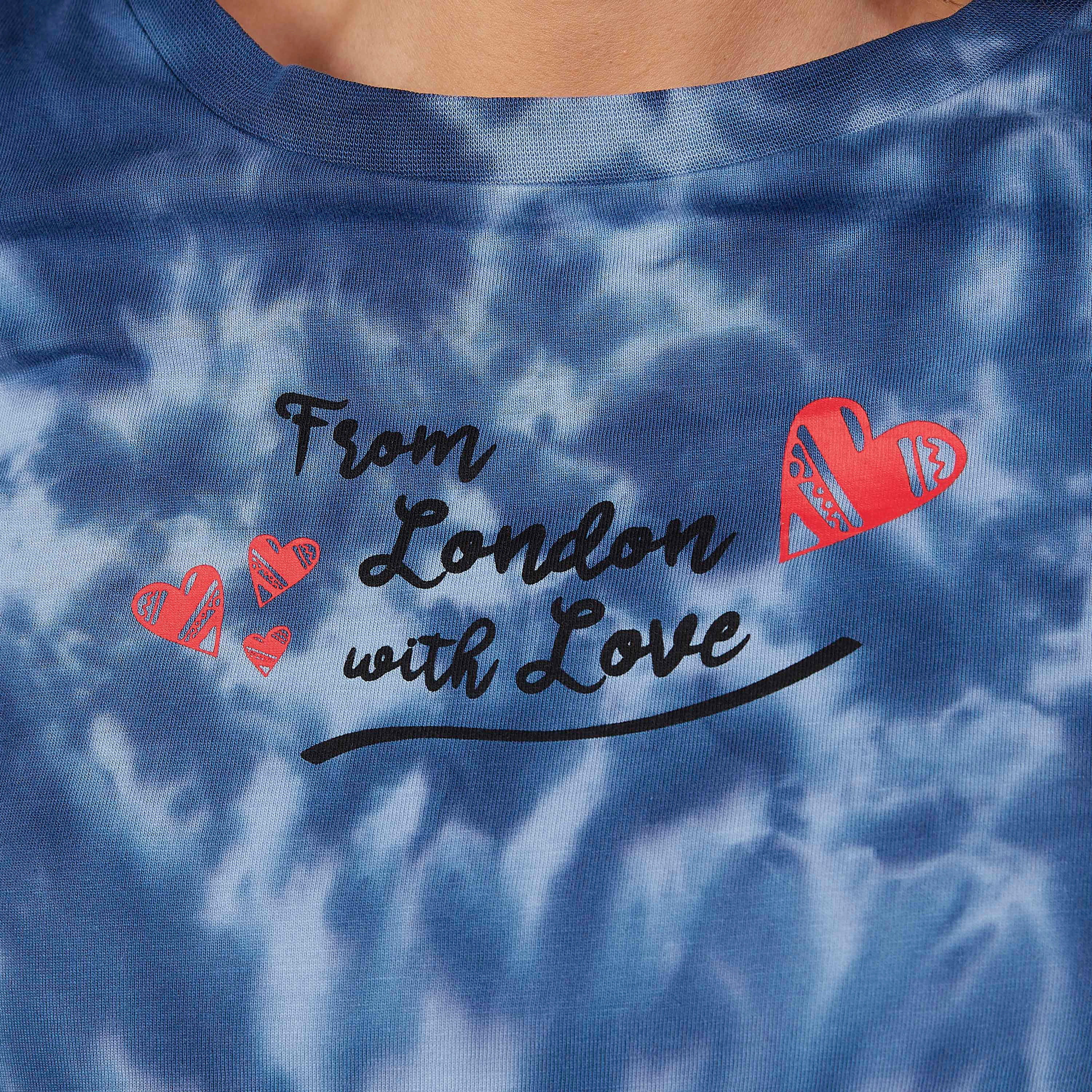 تيشيرت مستدام سليم فيت بياقة ضيّقة وطبعات باتمان -women-clothing-tshirts-image-3