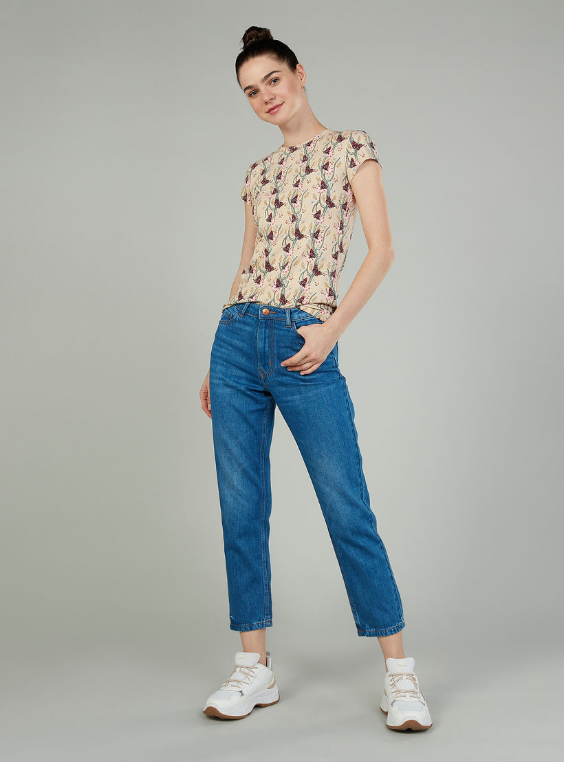 بنطلون جينز قصير سادة بجيوب وحلقات للحزام من لي كوبر-women-clothing-bottoms-jeans-image-2
