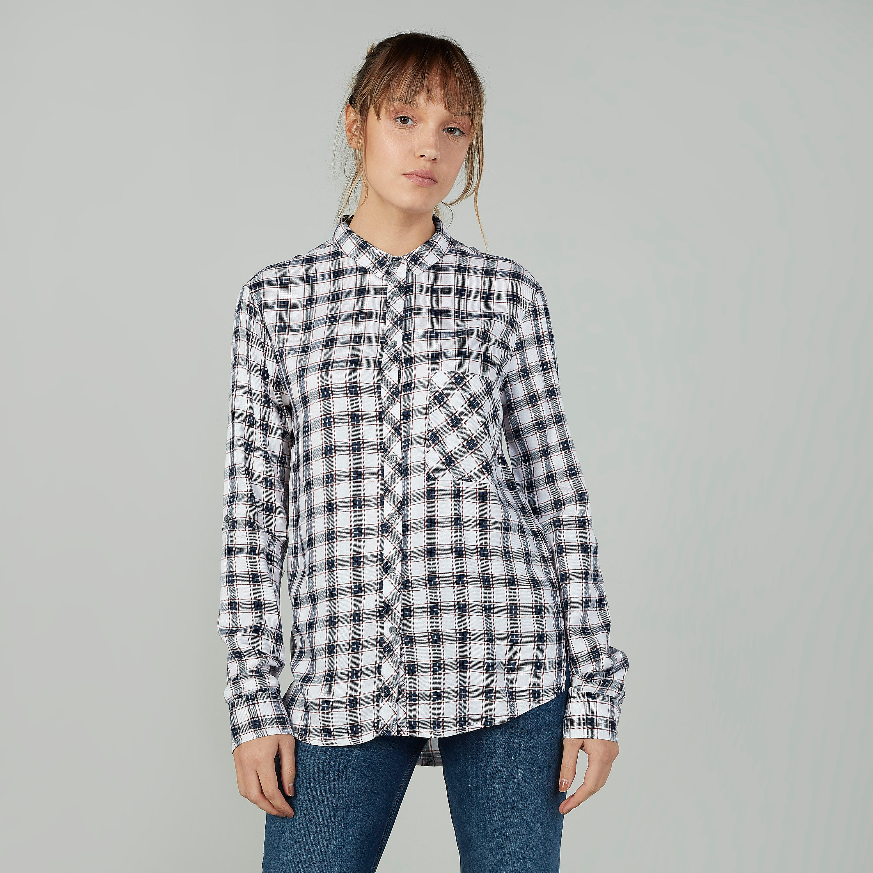 قميص كاروهات بياقة عاديّة وأكمام طويلة من لي كوبر-women-clothing-shirtsandblouses-shirts-image-1