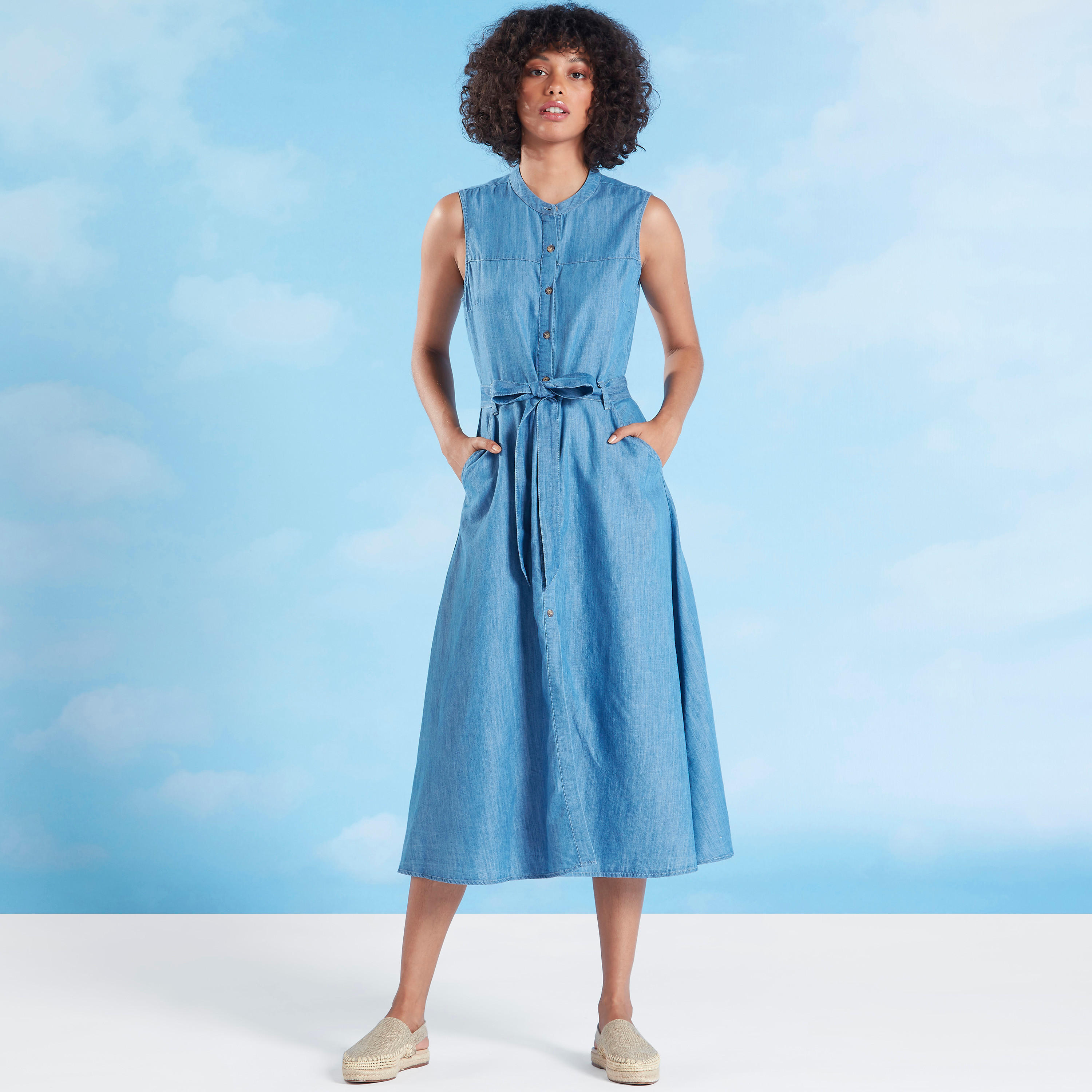 فستان قميص سادة إيه لاين ميدي دون أكمام بجيوب من لي كوبر-women-clothing-dresses-image-1