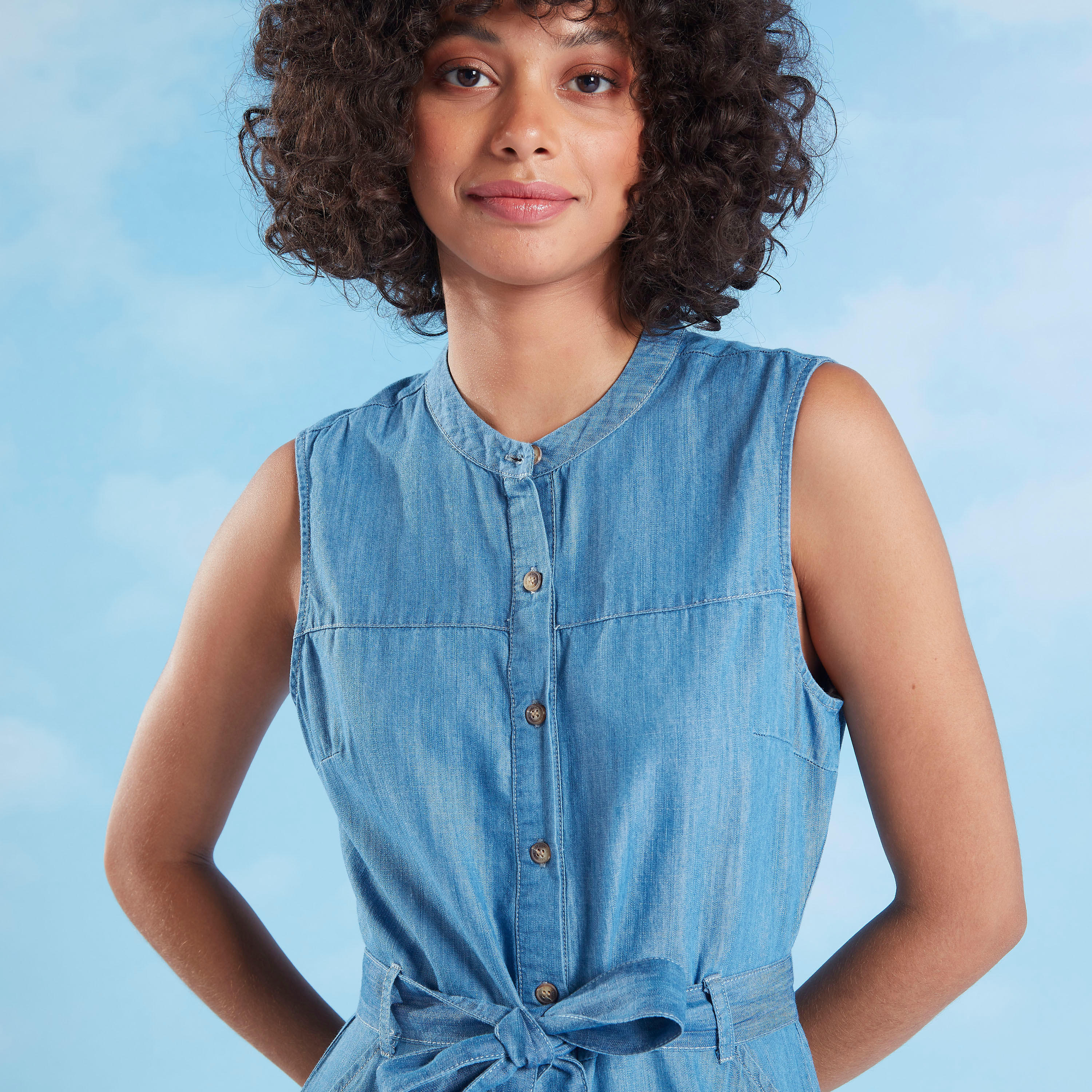 فستان قميص سادة إيه لاين ميدي دون أكمام بجيوب من لي كوبر-women-clothing-dresses-image-4