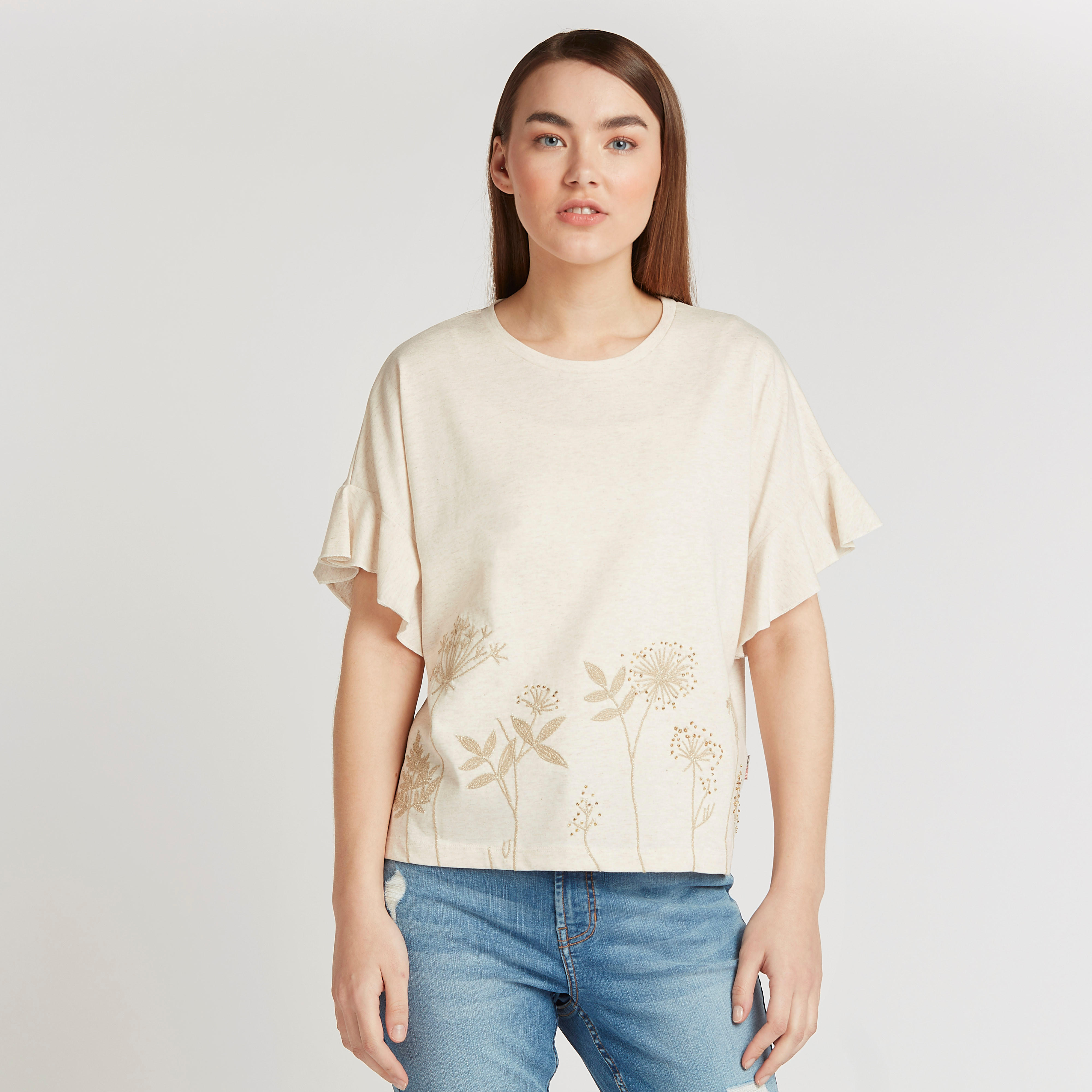 بلوزة مستدامة مزيّنة بياقة مستديرة وأكمام كشكش-women-clothing-shirtsandblouses-blouses-image-1
