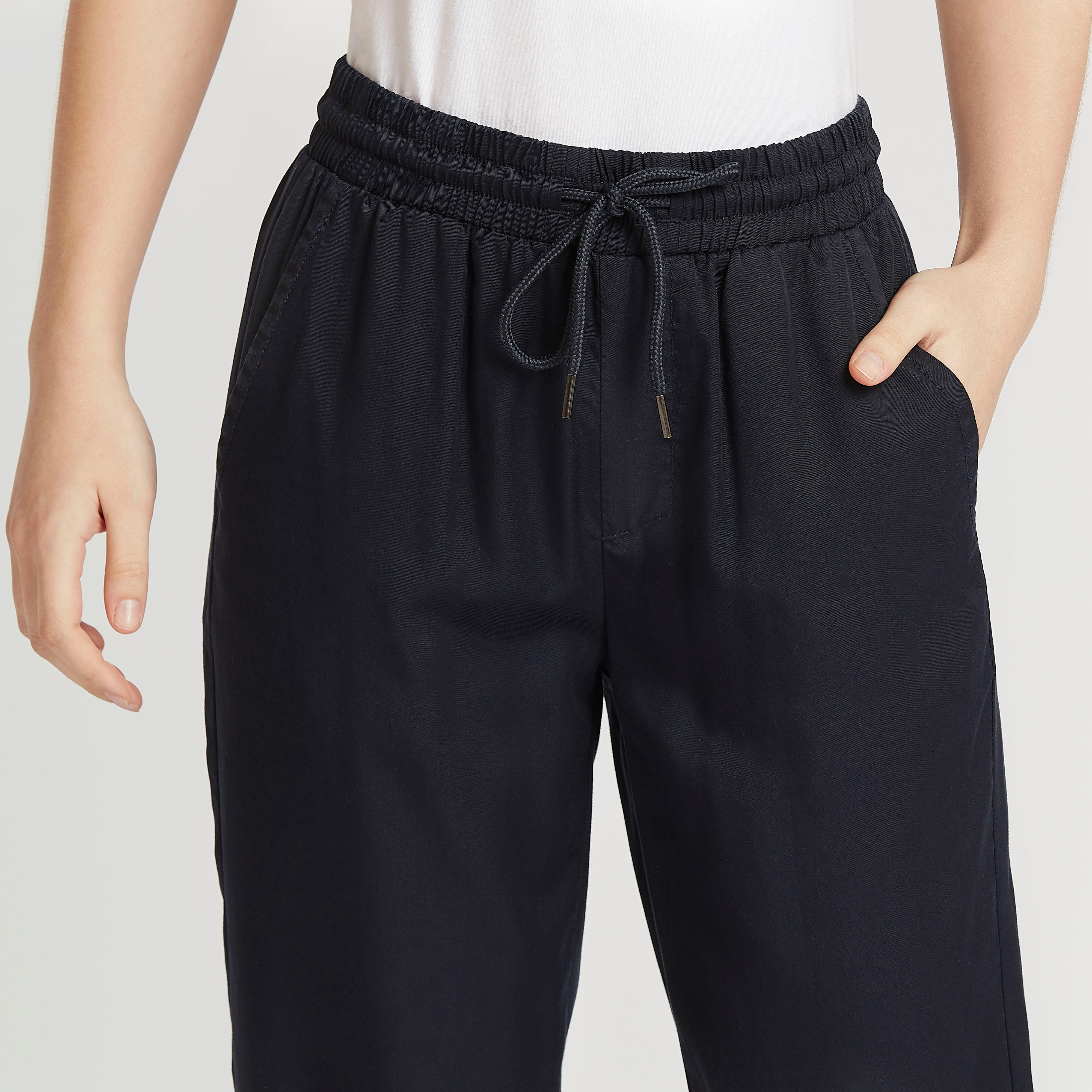بنطلون رياضي سكيني سادة بتفاصيل جيوب من لي كوبر-women-clothing-bottoms-joggers-image-3