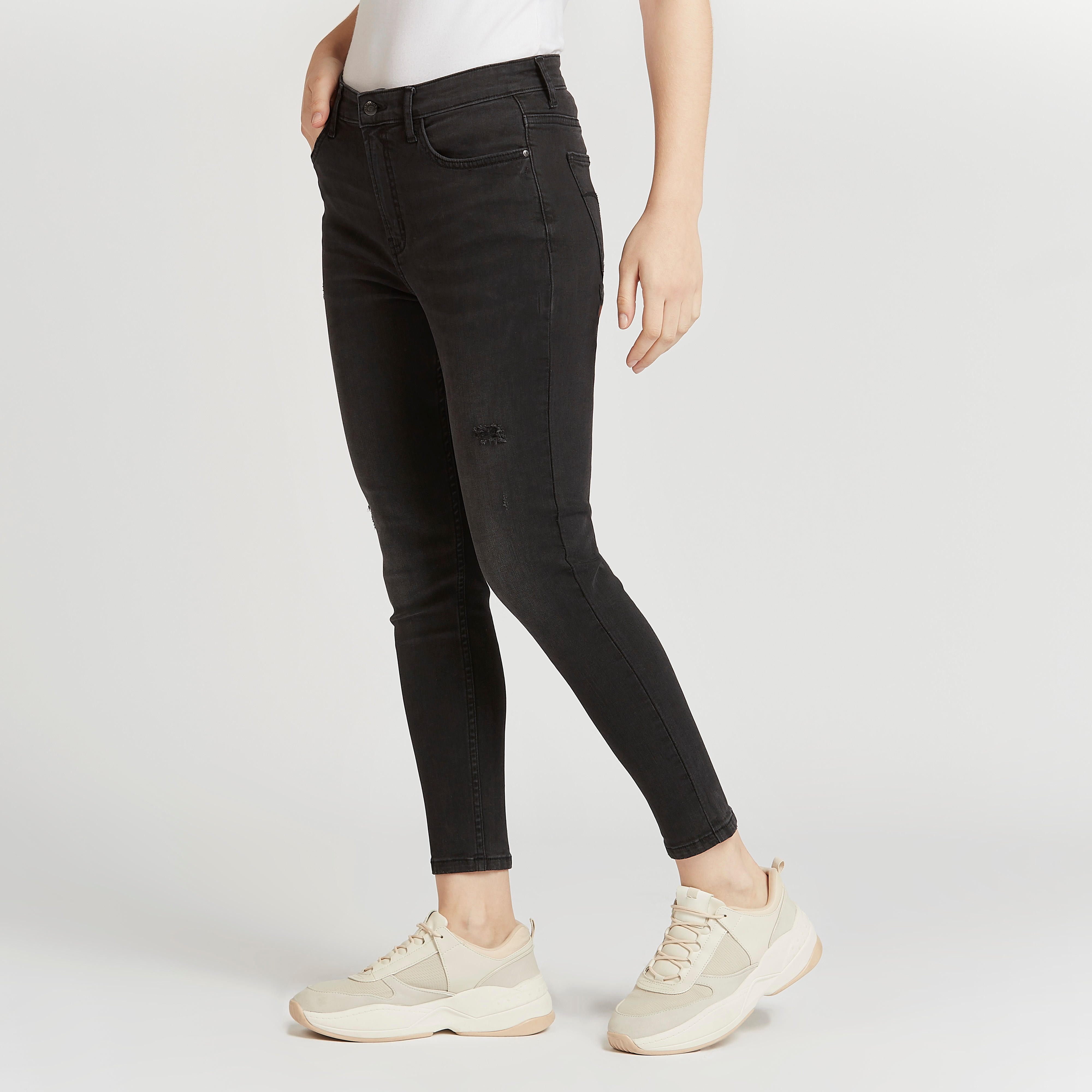 بنطلون جينز موم سادة بخصرمرتفع وتفاصيل جيوب من لي كوبر-women-clothing-bottoms-jeans-image-5