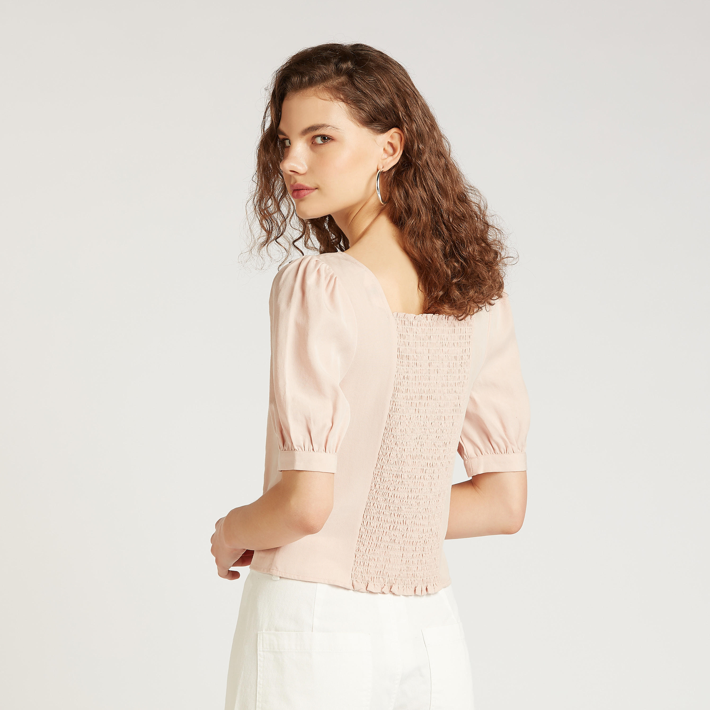 بلوزة سادة بياقة قلب وأكمام قصيرة من لي كوبر-women-clothing-shirtsandblouses-blouses-image-4