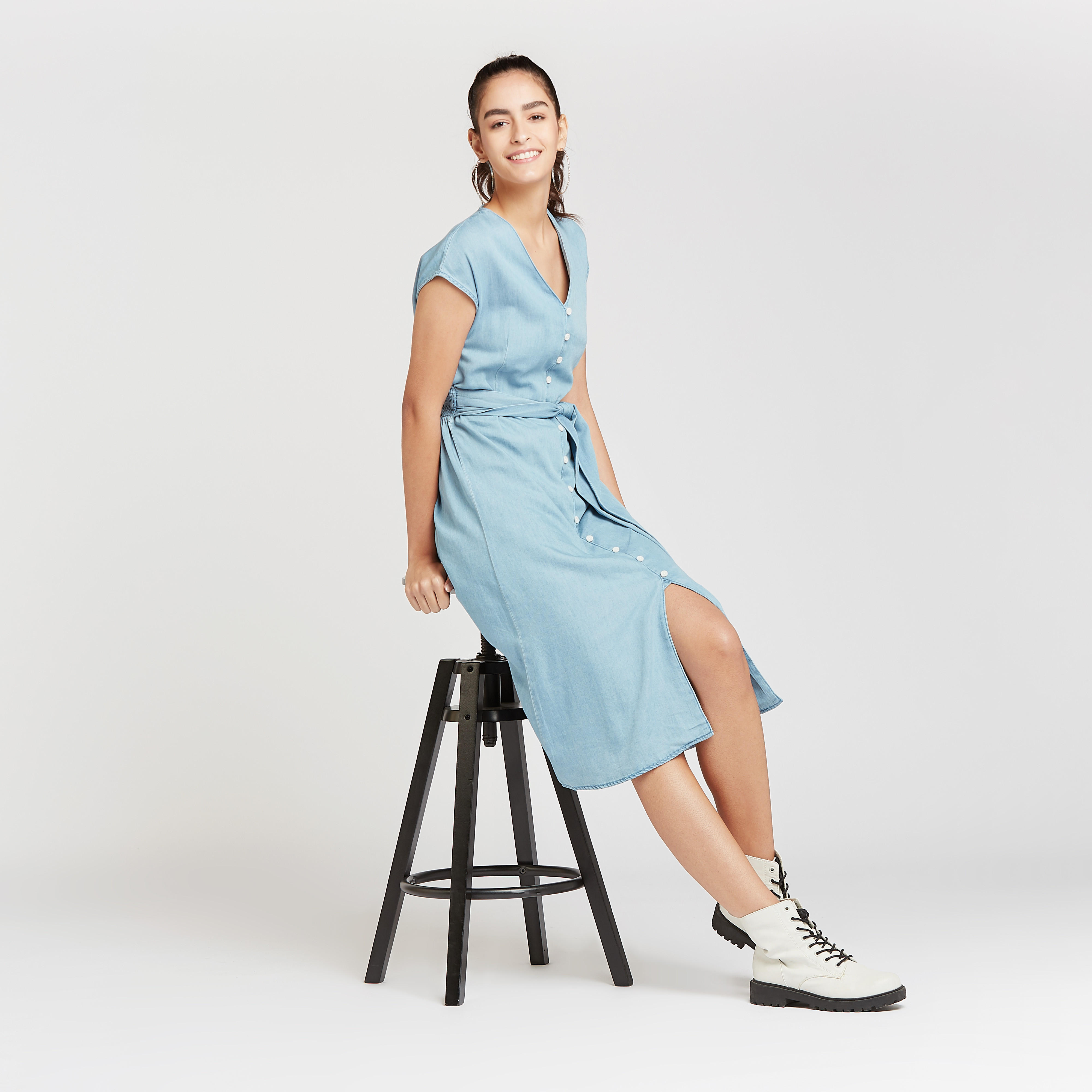 فستان إيه لاين ميدي سادة بأكمام كاب و أربطة من لي كوبر-women-clothing-dresses-image-2