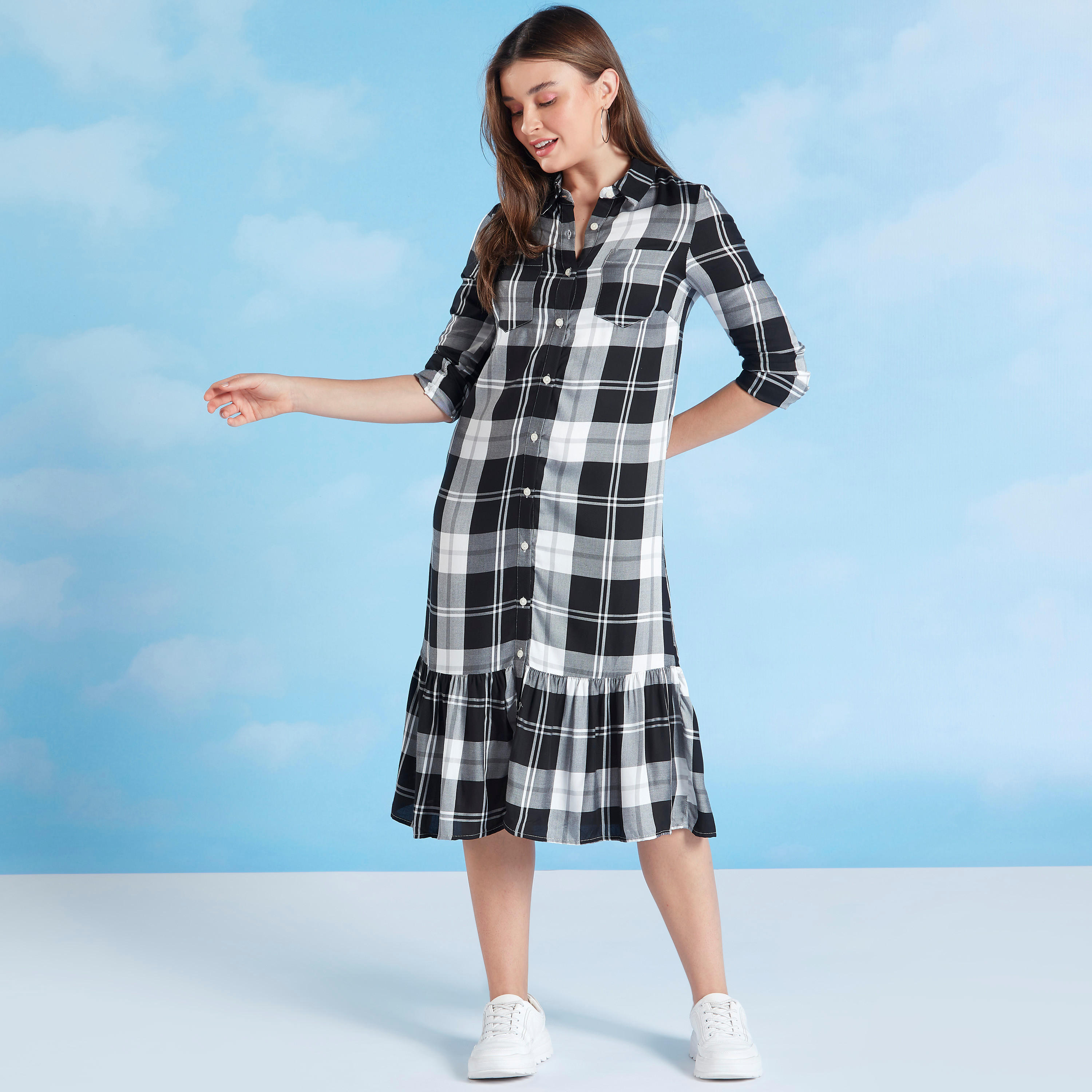 فستان قميص ميدي كاوهات بأكمام طويلة وجيب على الصدر من لي كوبر-women-clothing-dresses-image-1
