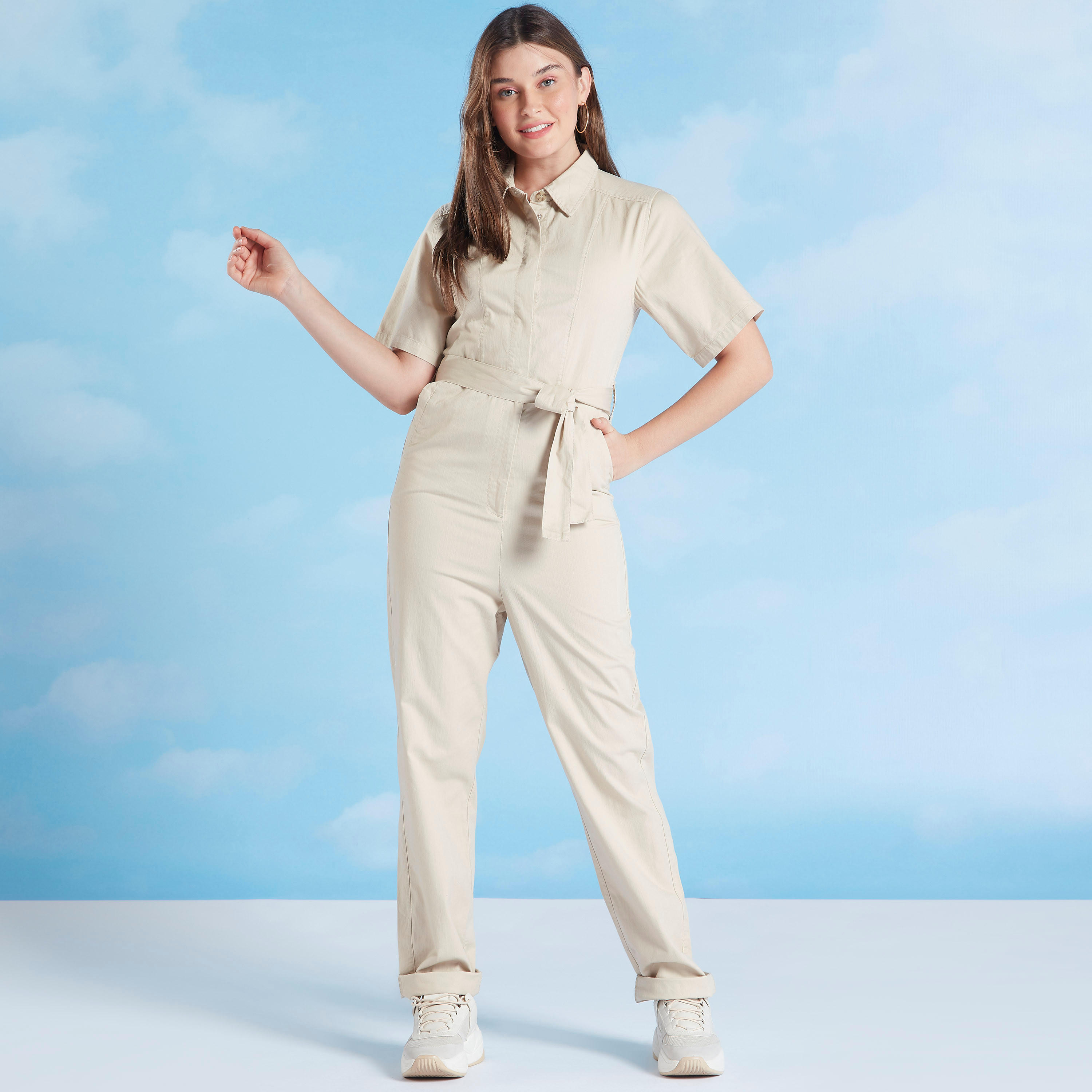 أفرول مستدام سادة بتفاصيل جيوب وأربطة من لي كوبر-women-clothing-jumpsuits-image-1