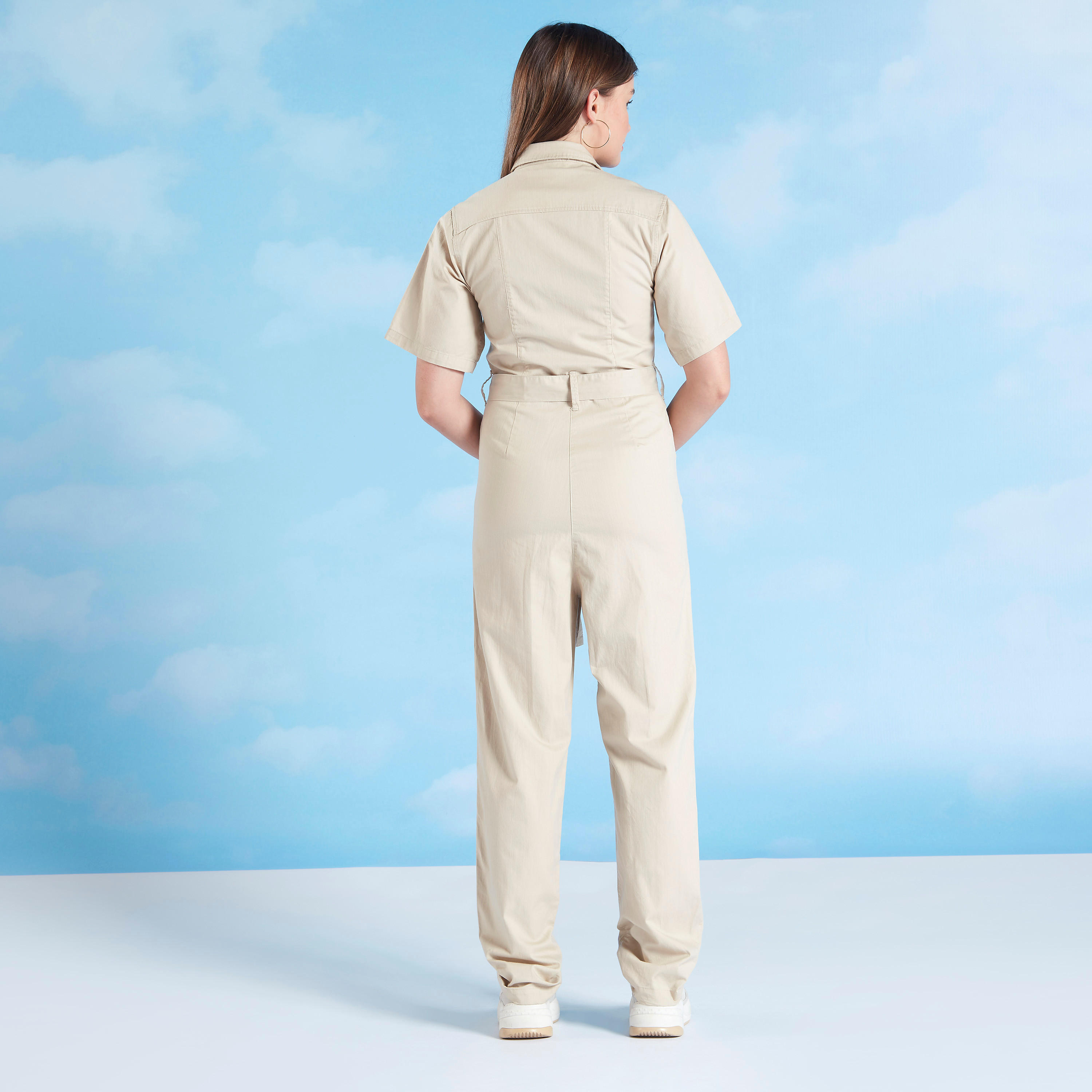 أفرول مستدام سادة بتفاصيل جيوب وأربطة من لي كوبر-women-clothing-jumpsuits-image-5