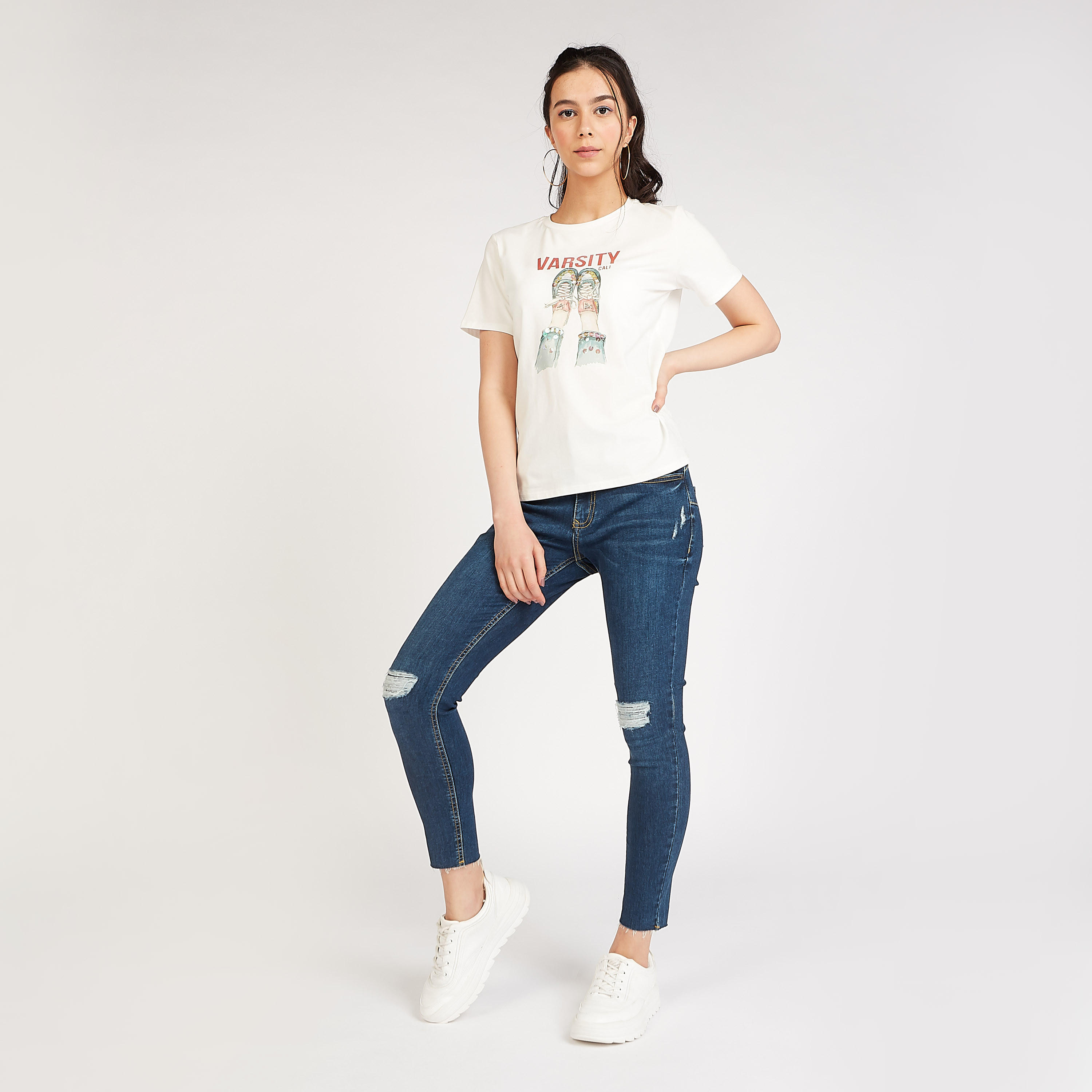 بنطلون جينز ممزق بجيوب وحلقات للحزام من لي كوبر-women-clothing-bottoms-jeans-image-2