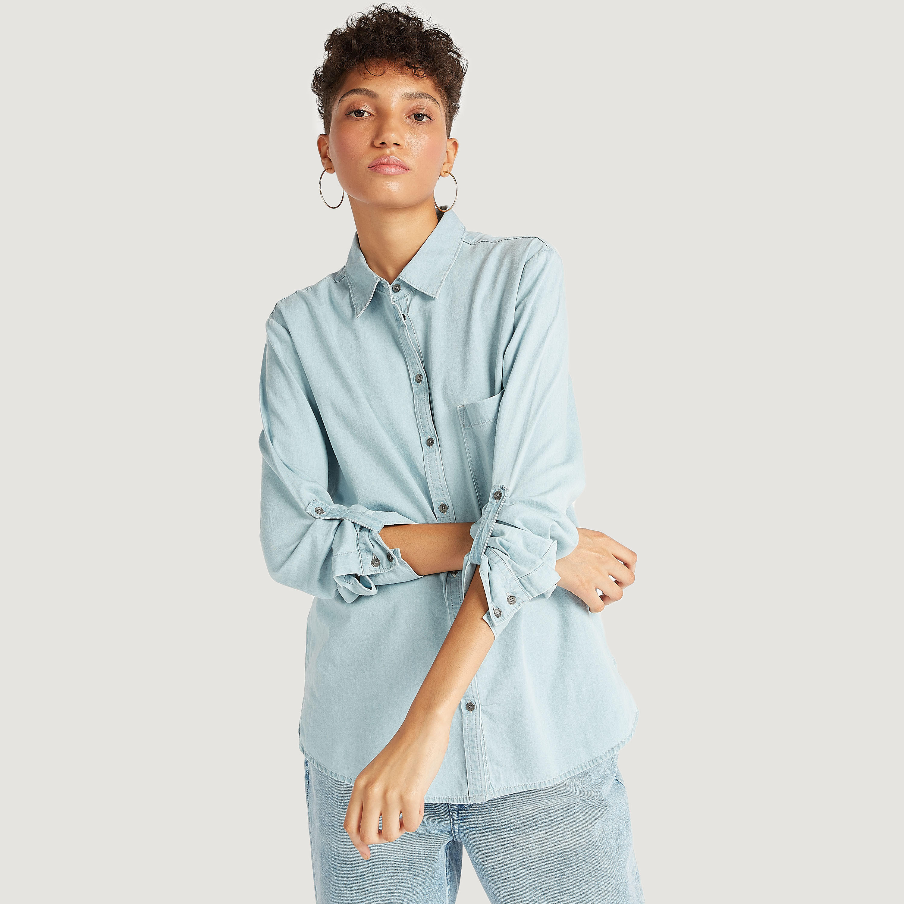 قميص مستدام بوي فريند مع أكمام طويلة من لي كوبر-women-clothing-shirtsandblouses-shirts-image-1