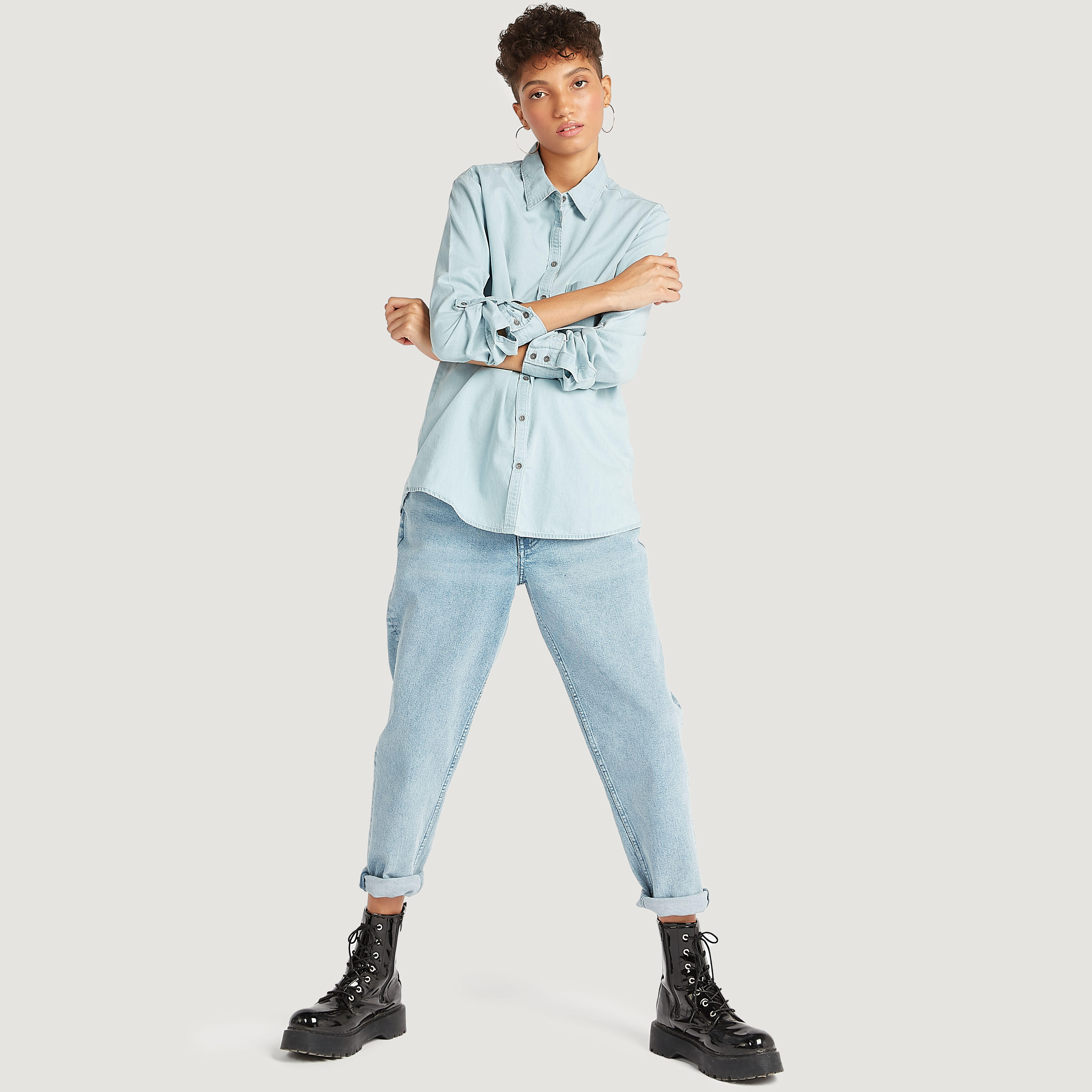 قميص مستدام بوي فريند مع أكمام طويلة من لي كوبر-women-clothing-shirtsandblouses-shirts-image-6
