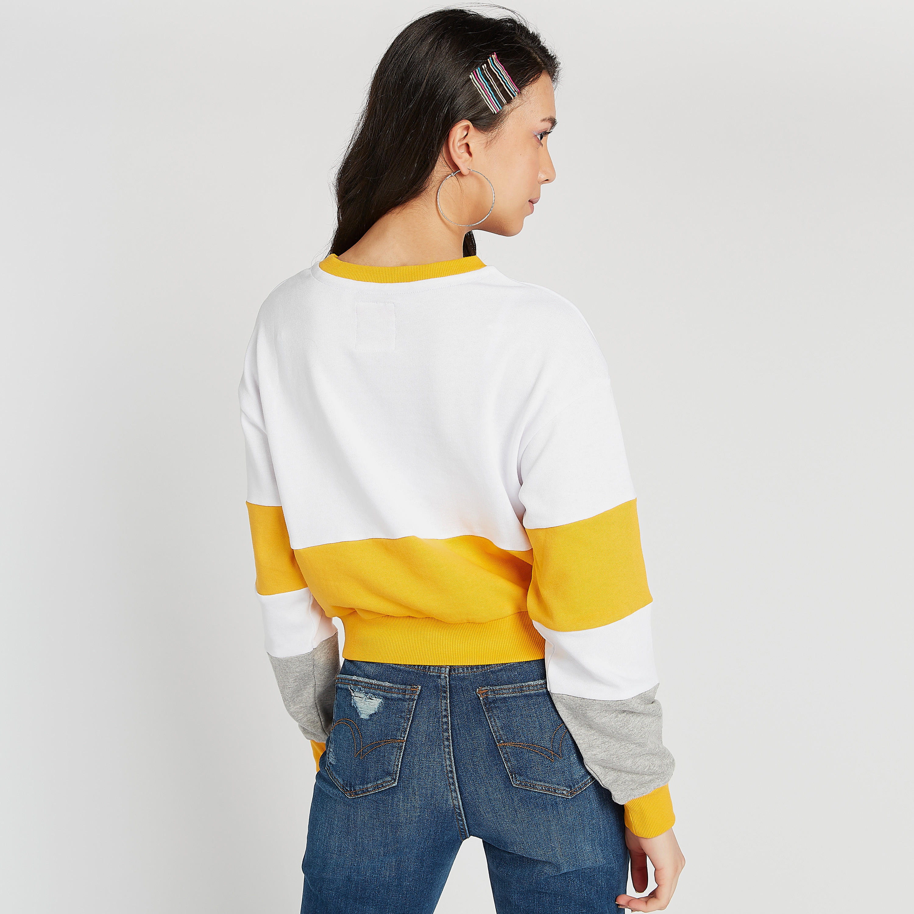 سويت شيرت مستدام بياقة ضيّقة وأكمام طويلة وطبعات من لي كوبر-women-winterwear-hoodiesandsweatshirts-sweatshirts-image-4