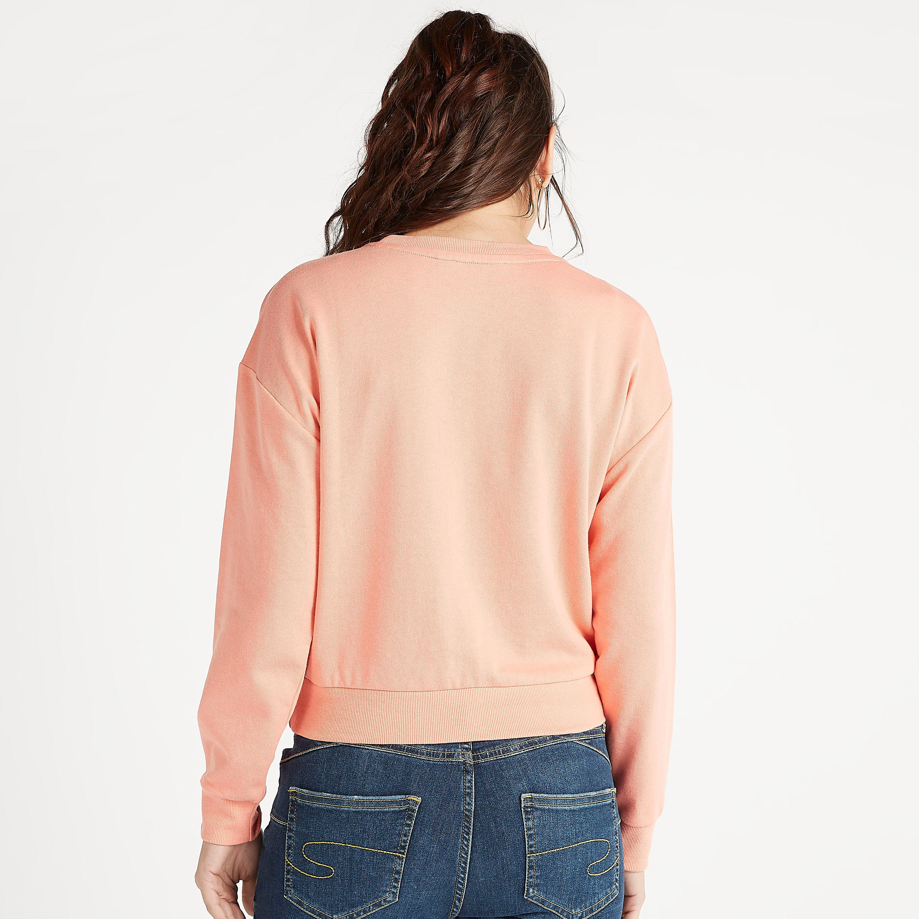 سويت شيرت مستدام بياقة ضيّقة وأكمام طويلة وطبعات من لي كوبر-women-winterwear-hoodiesandsweatshirts-sweatshirts-image-6