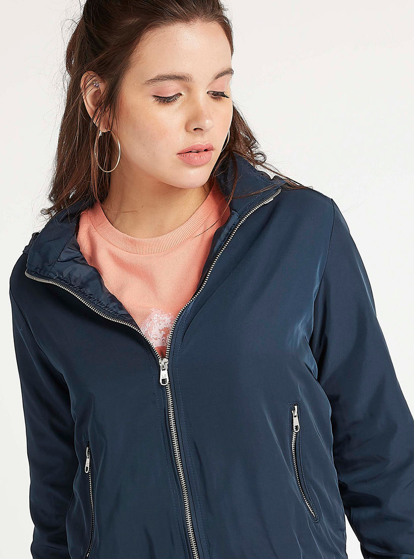جاكيت بومبر سادة بسحّاب وأكمام طويلة وقبّعة من لي كوبر-women-winterwear-coatsandjackets-jackets-image-6