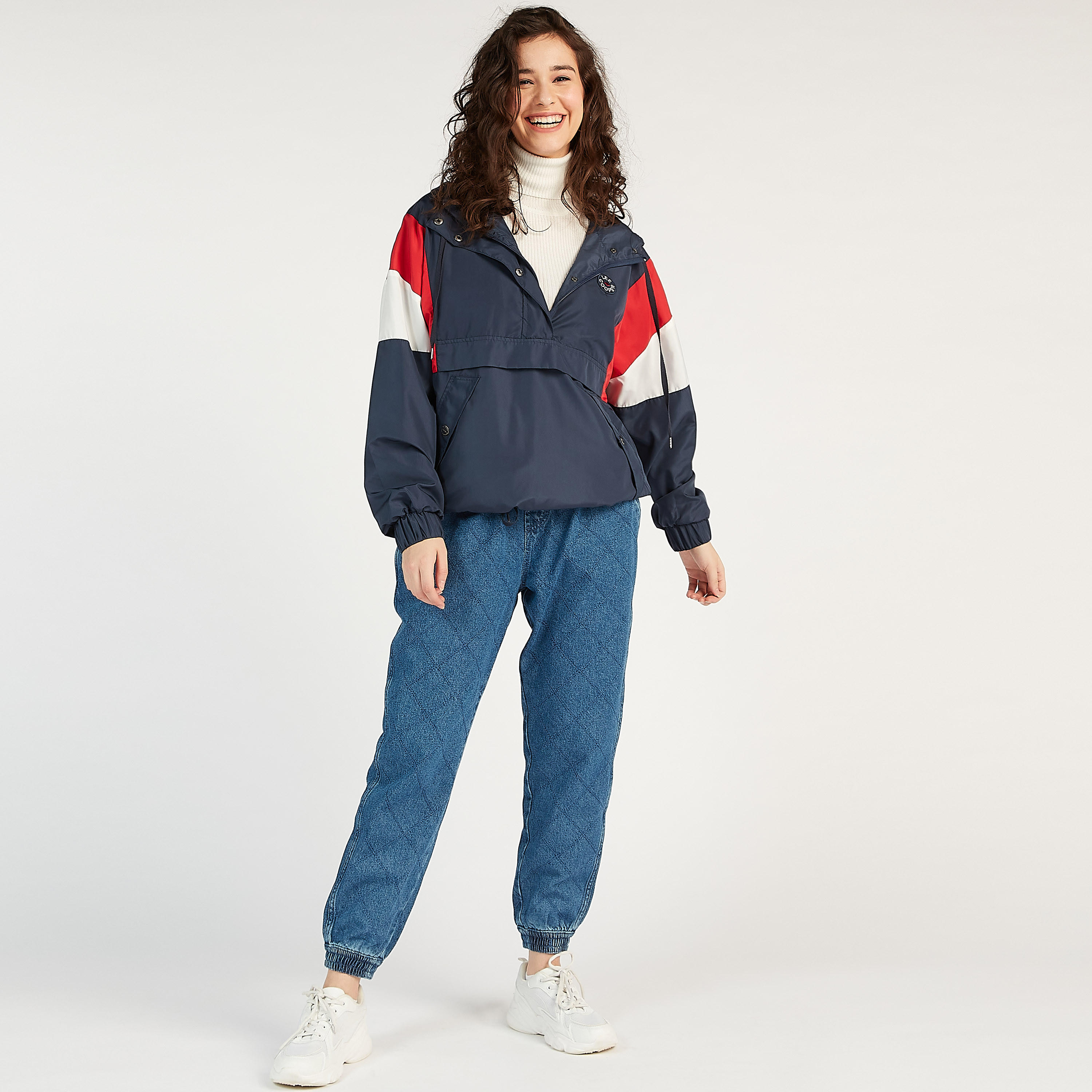 Lee Cooper Lightweight Jacket with Hood and Pockets-women-winterwear-coatsandjackets-jackets-image-2