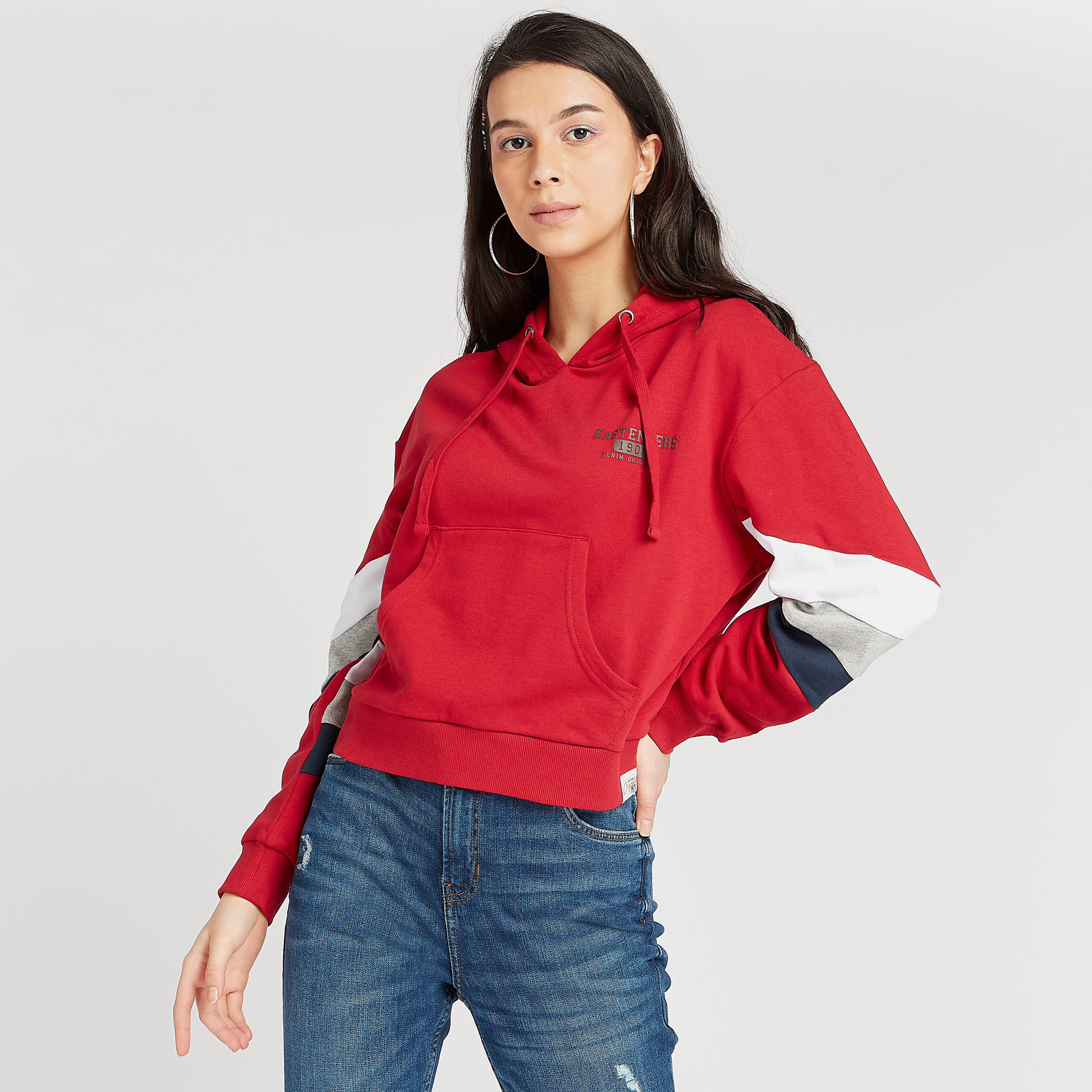 هودي مستدام بأكمام طويلة بتصاميم مغايرة من لي كوبر-women-winterwear-hoodiesandsweatshirts-hoodies-image-6