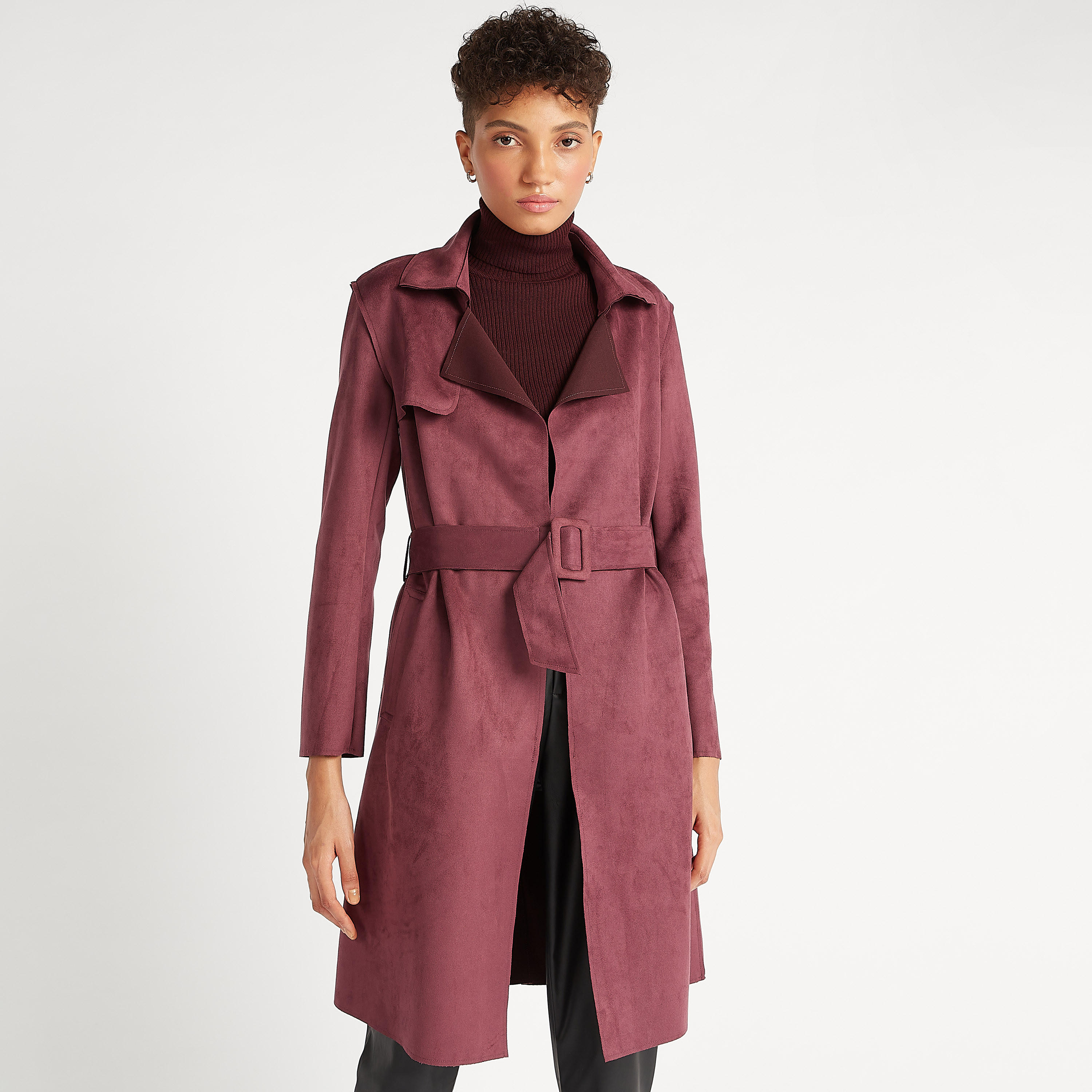 معطف مستدام سادة بياقة عادية وحزام من لي كوبر-women-clothing-coatsandjackets-coats-image-1