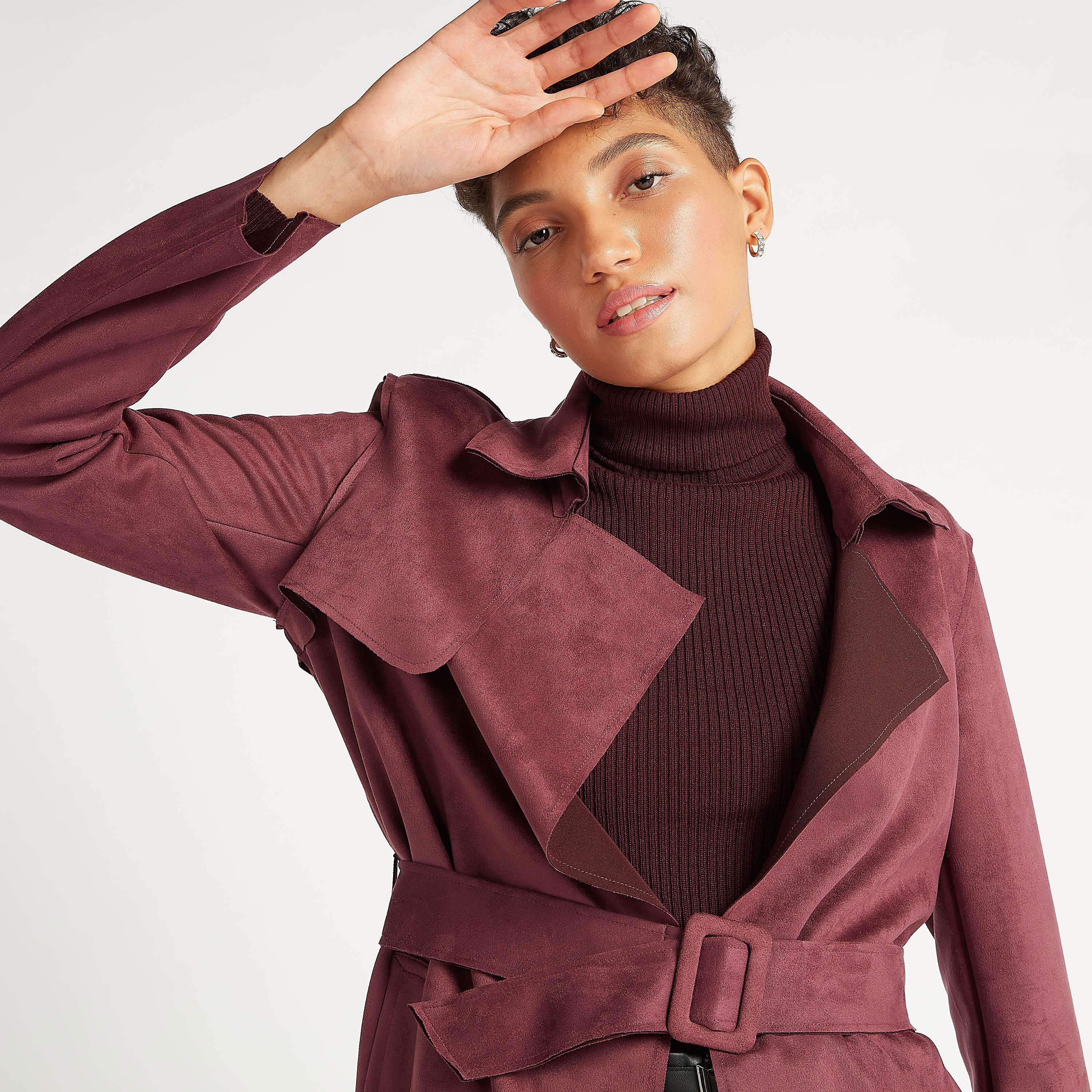 معطف مستدام سادة بياقة عادية وحزام من لي كوبر-women-clothing-coatsandjackets-coats-image-3