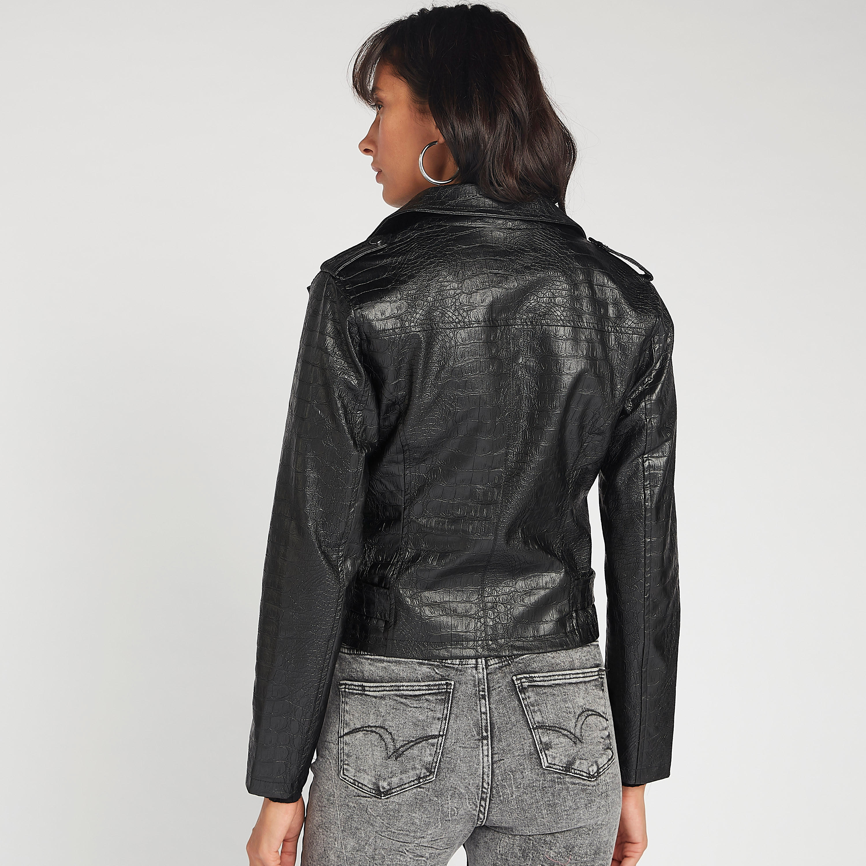 جاكيت بايكر مستدام بارز الملمس بأكمام طويلة من لي كوبر-women-winterwear-coatsandjackets-jackets-image-4