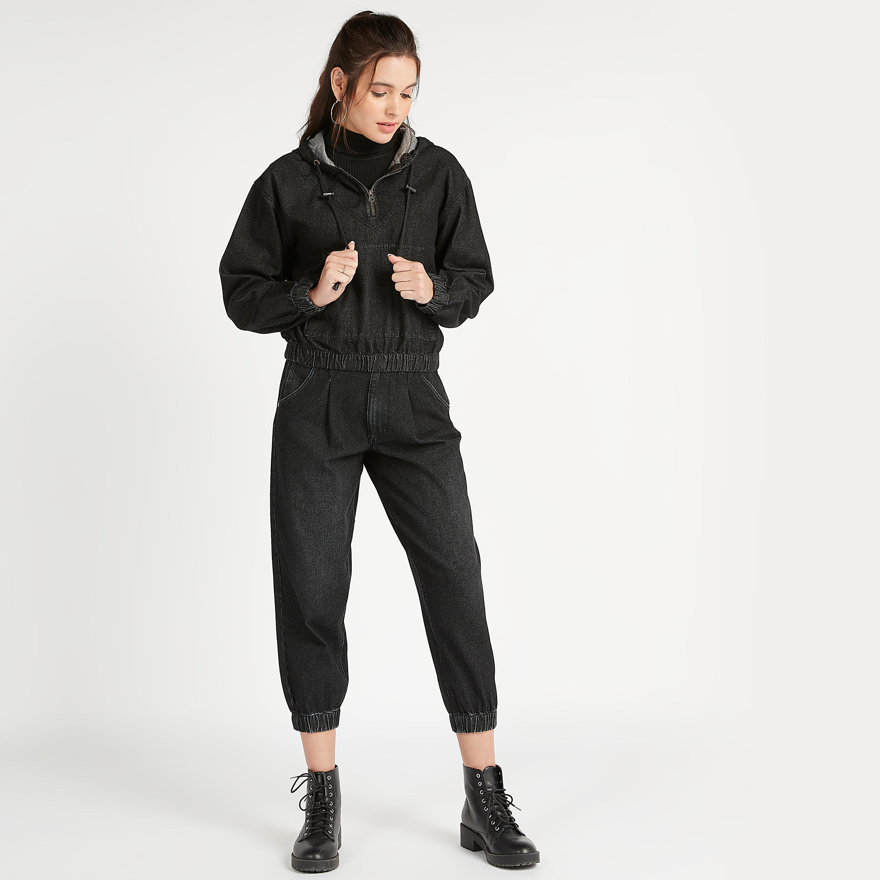 بنطلون رياضي مستدام سادة بخصر متوسّط الارتفاع وأطراف مطّاطيّة وجيوب من لي كوبر-women-clothing-bottoms-joggers-image-2