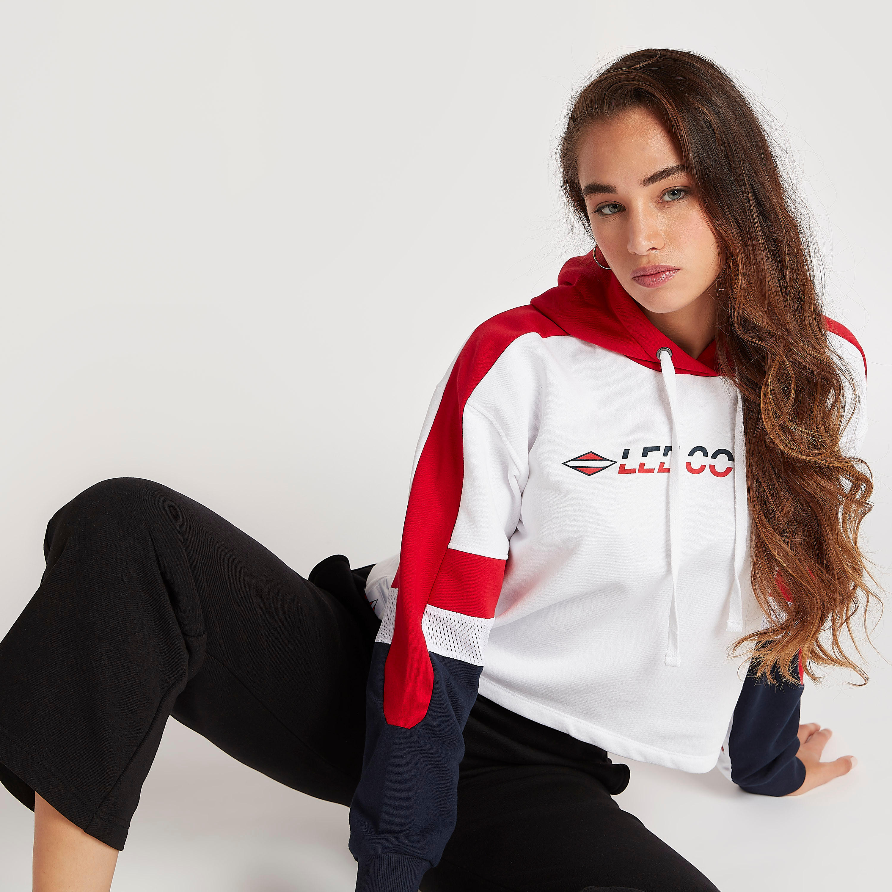 سويت شيرت بطبعات وقبّعة وأكمام طويلة من لي كوبر-women-winterwear-hoodiesandsweatshirts-sweatshirts-image-1