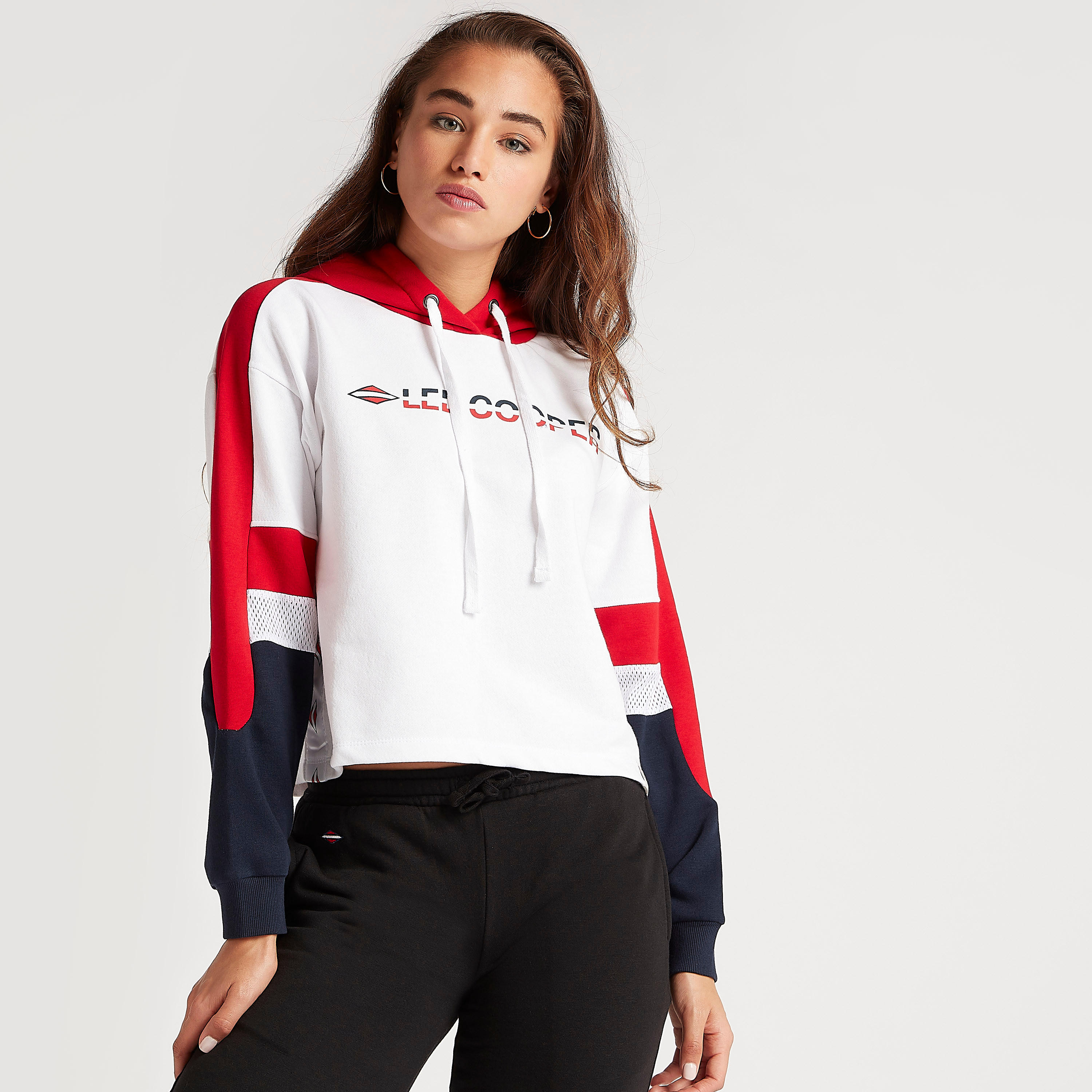 سويت شيرت بطبعات وقبّعة وأكمام طويلة من لي كوبر-women-winterwear-hoodiesandsweatshirts-sweatshirts-image-5