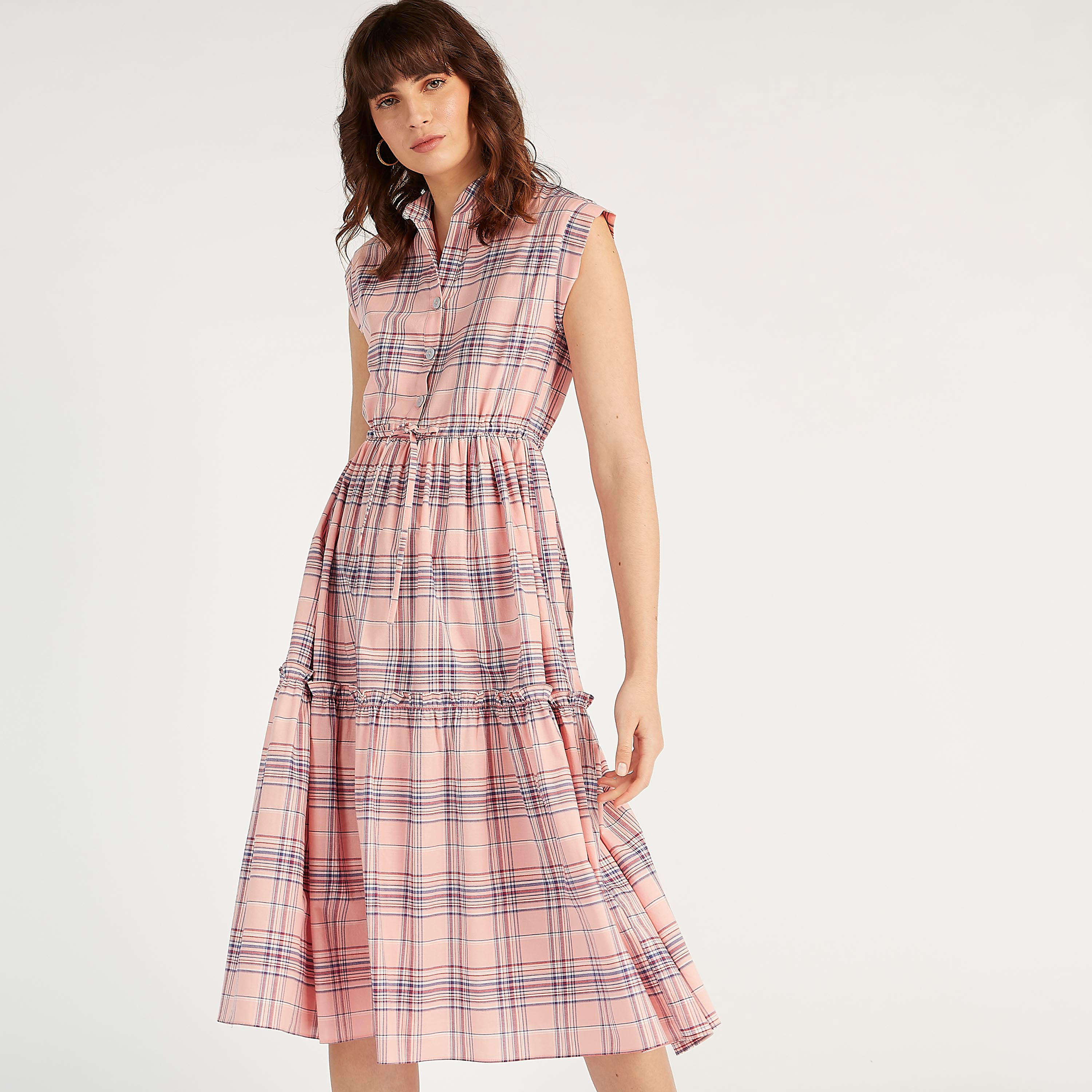 فستان كاروهات ميدي إيه لاين بأكمام كاب من لي كوبر-women-clothing-dresses-image-1