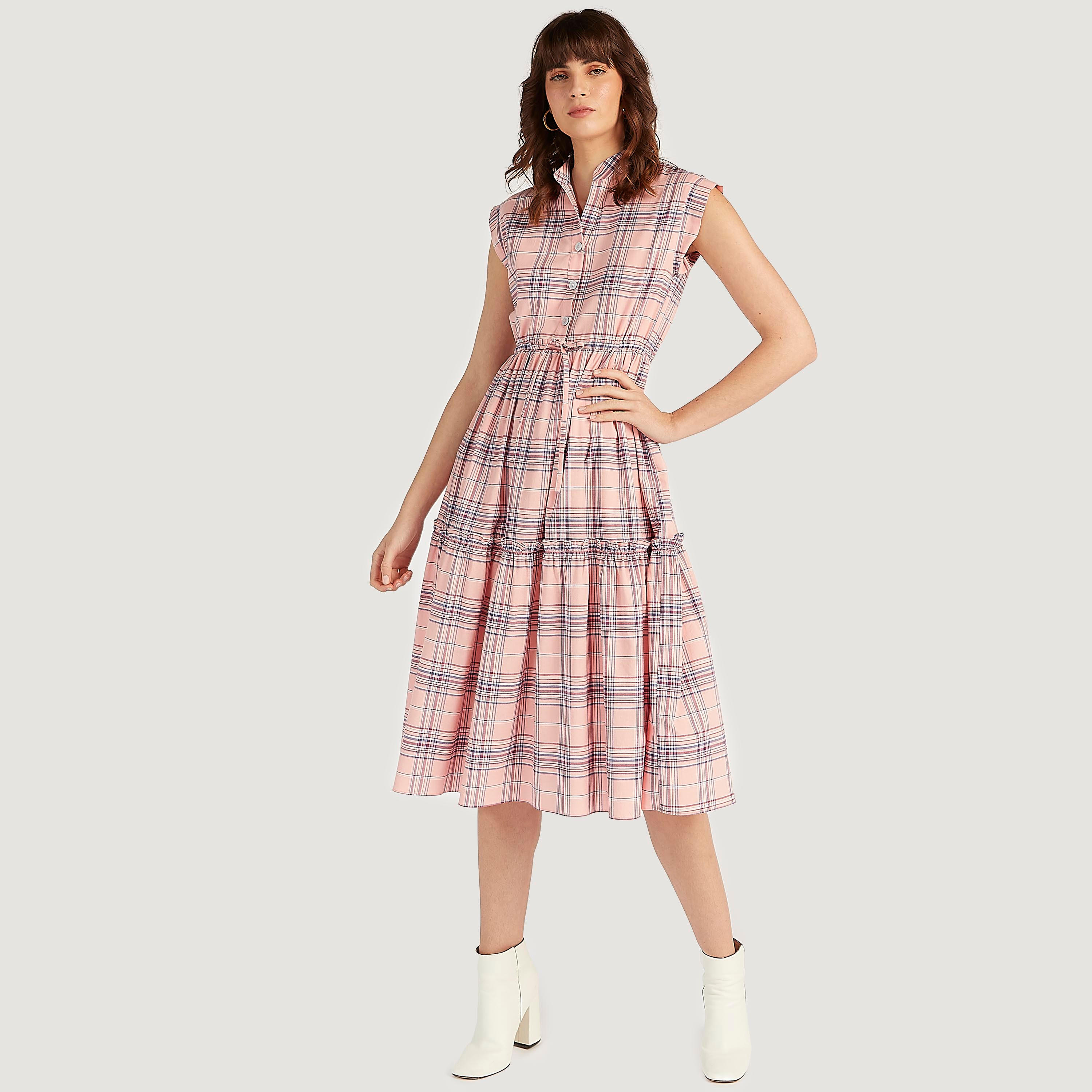 فستان كاروهات ميدي إيه لاين بأكمام كاب من لي كوبر-women-clothing-dresses-image-2