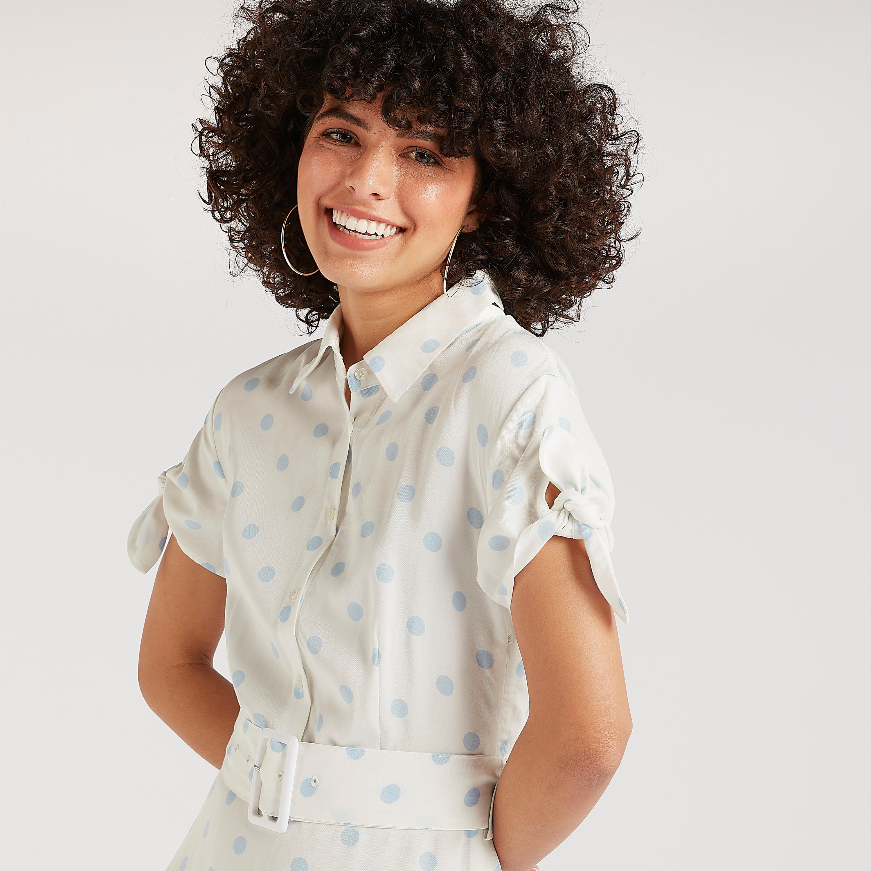 فستان إيه لاين منقّط بحزام من لي كوبر-women-clothing-dresses-image-3