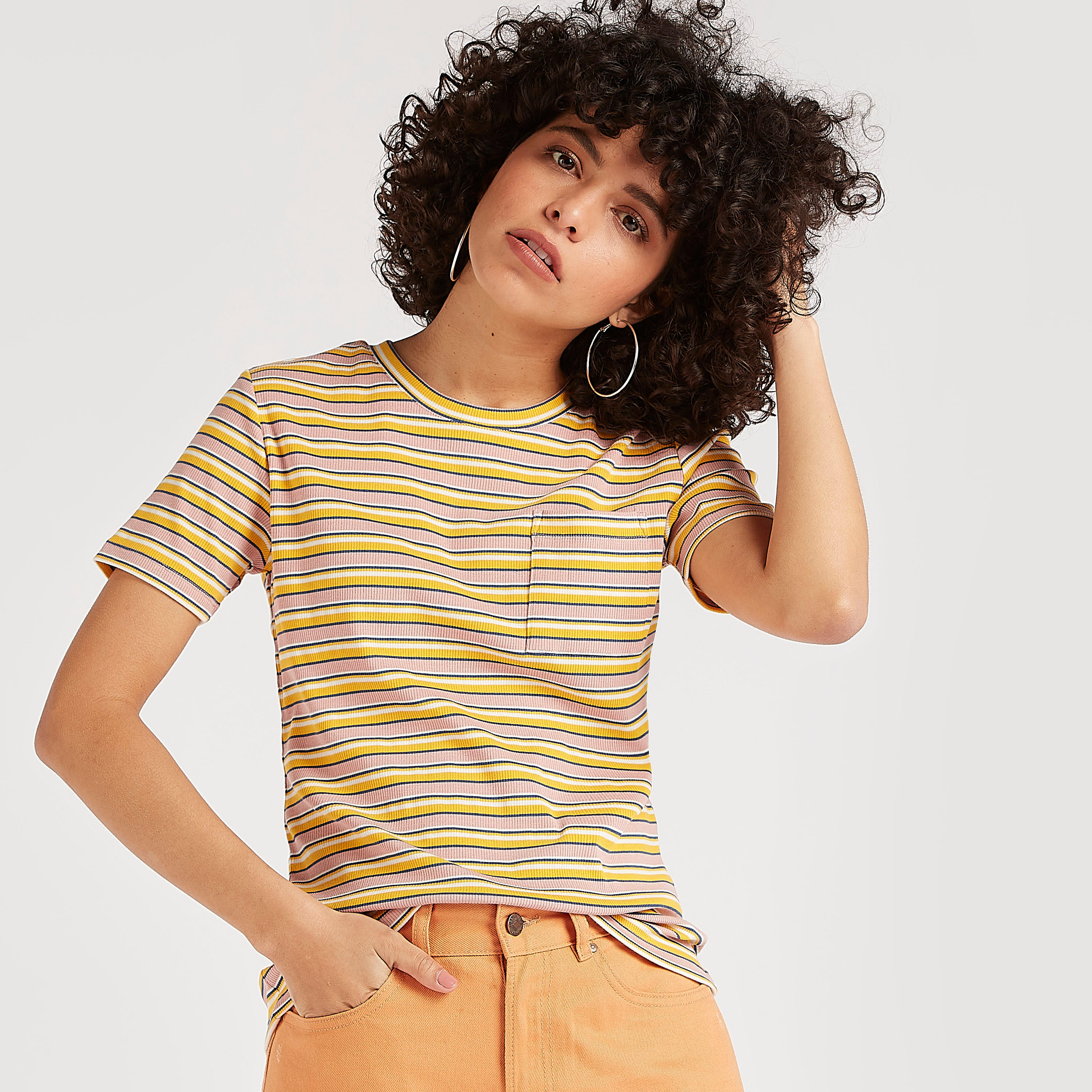 تيشيرت مخطّط بأكمام قصيرة من لي كوبر-women-clothing-tshirts-image-1