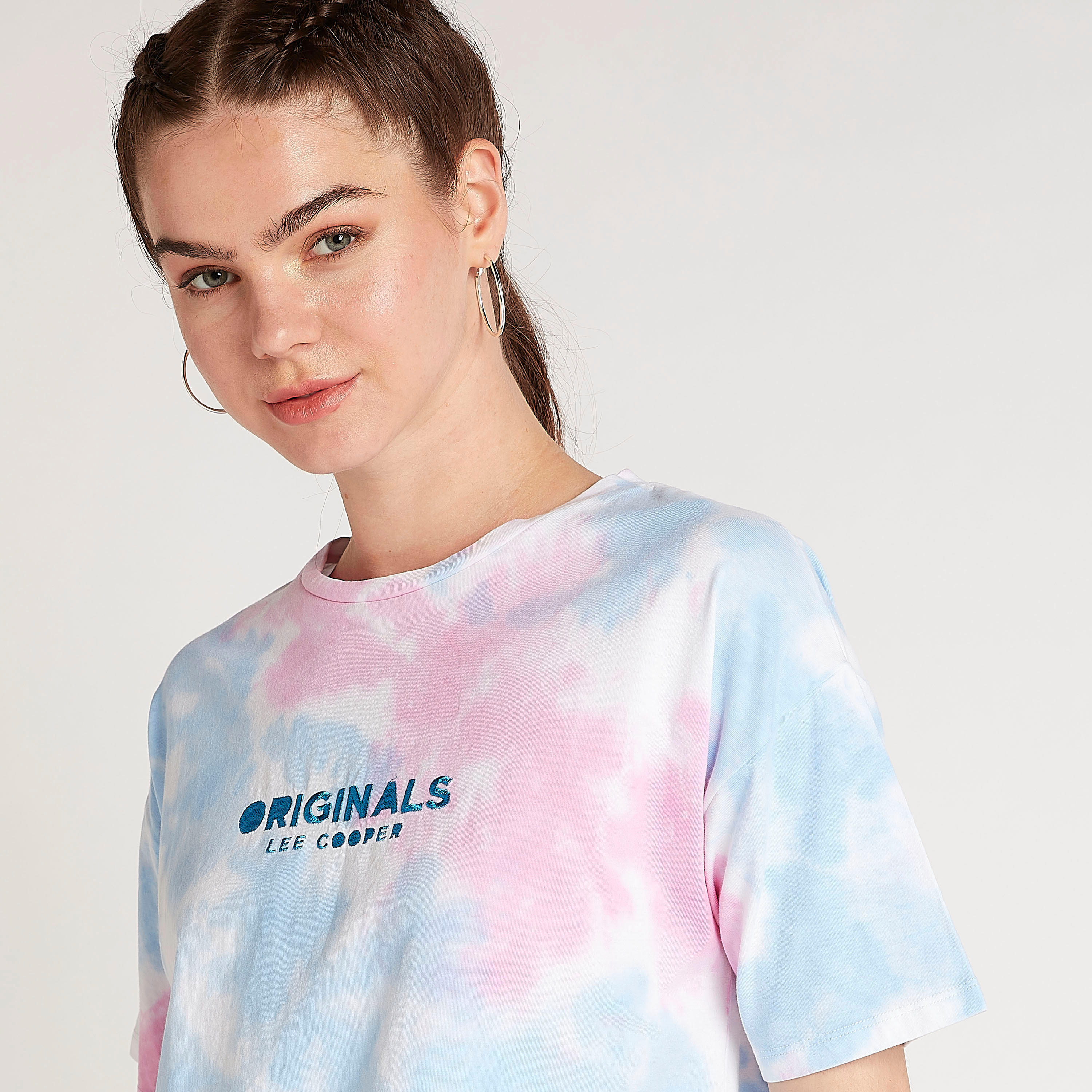 تيشيرت بأكمام قصيرة وطبعات من لي كوبر-women-clothing-tshirts-image-2