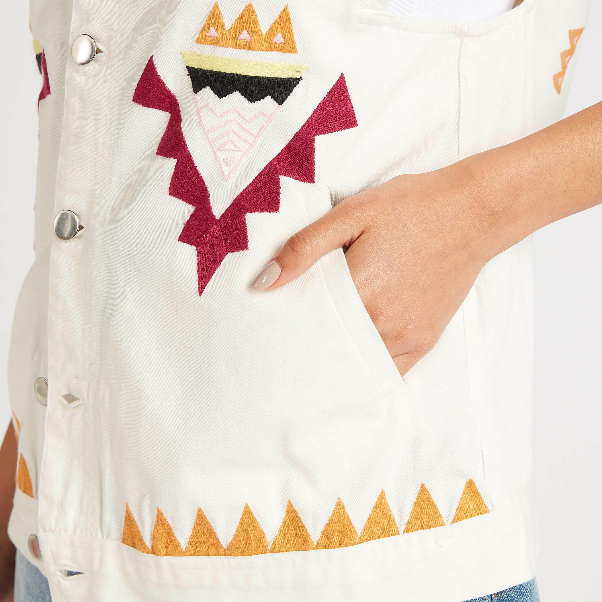 Lee Cooper Embroidered Denim Jacket with Button Closure-women-winterwear-coatsandjackets-jackets-image-3
