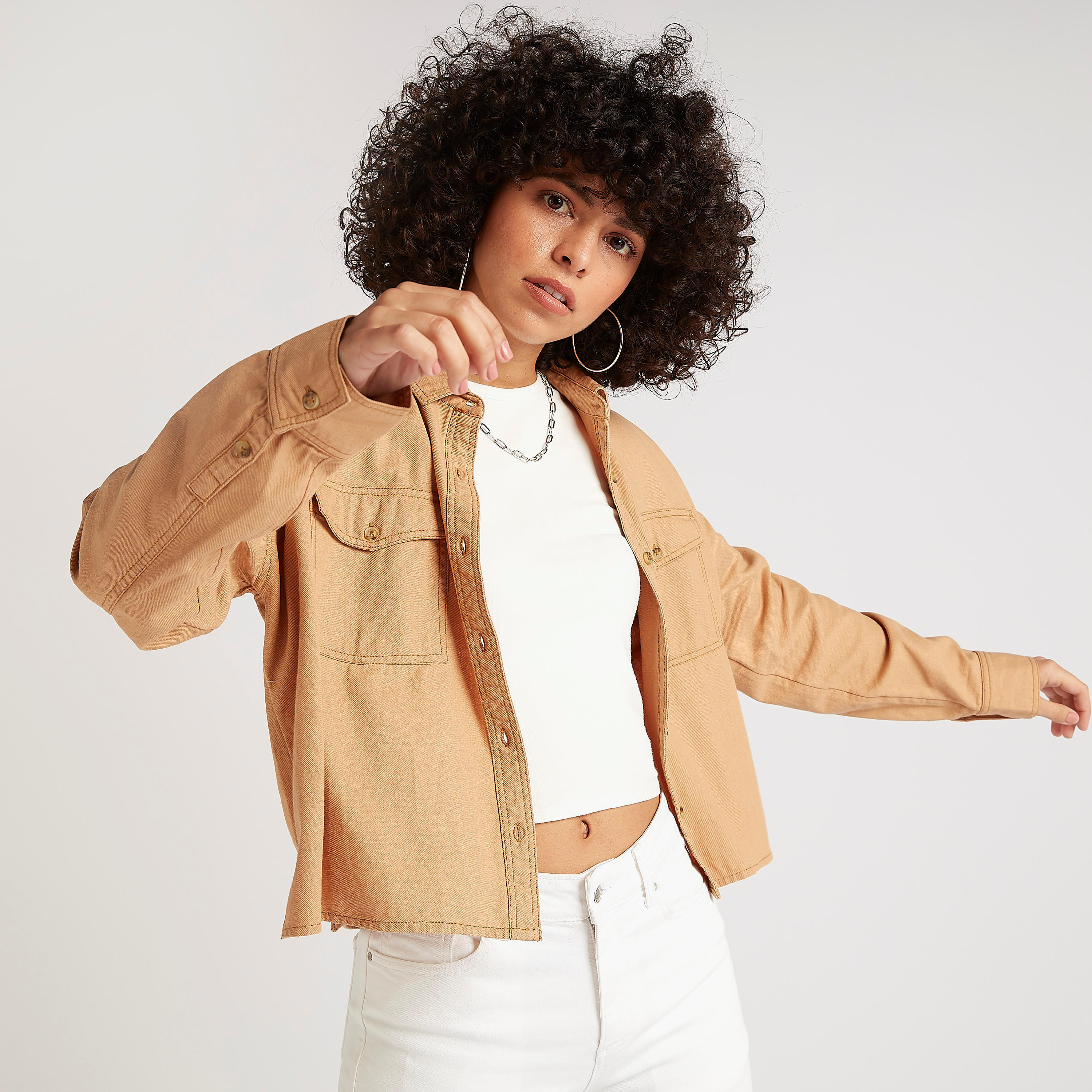 جاكيت دنيم سادة بأكمام طويلة من لي كوبر-women-clothing-shirtsandblouses-shirts-image-7