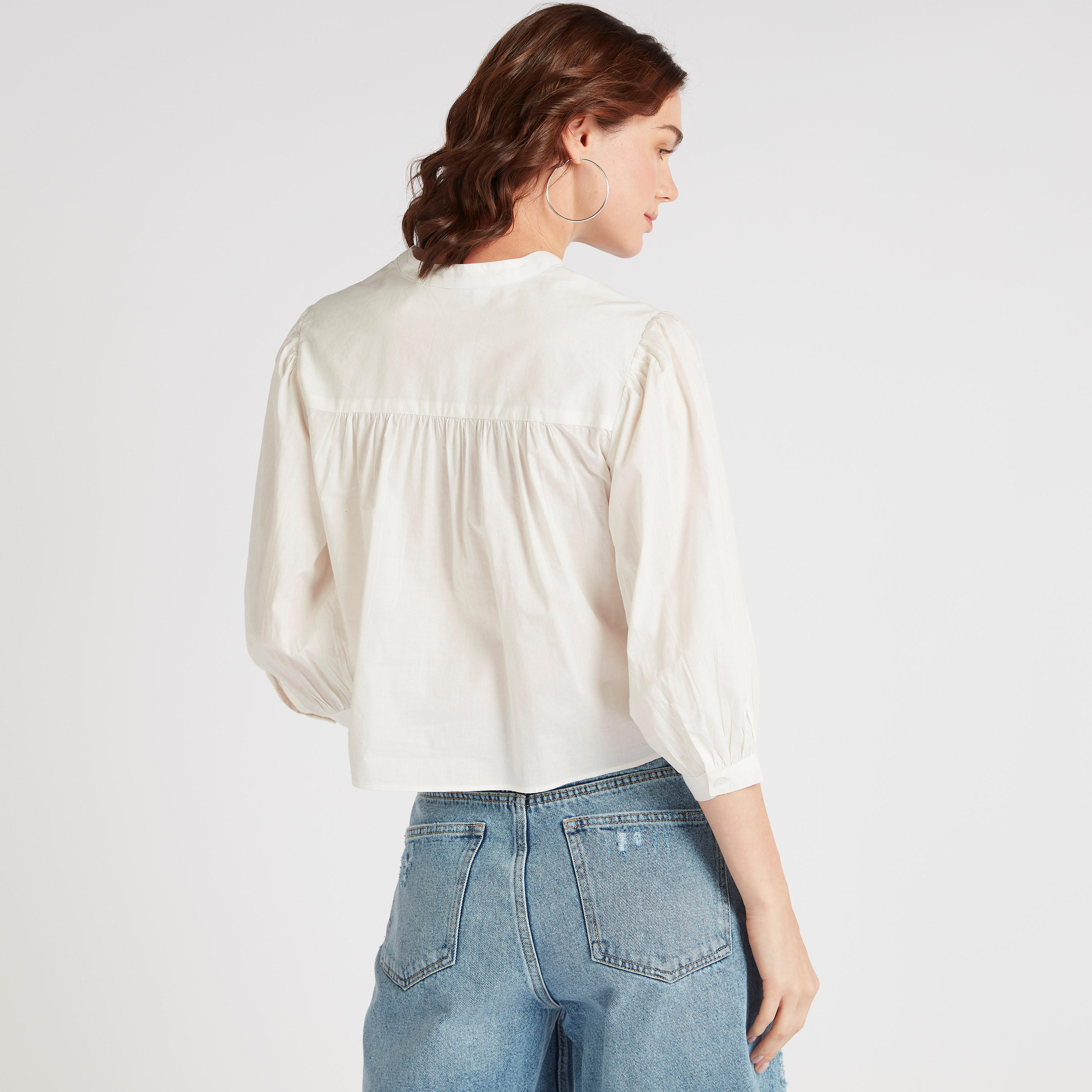 بلوزة مطرّزة بياقة ماندارين من لي كوبر-women-clothing-shirtsandblouses-blouses-image-4
