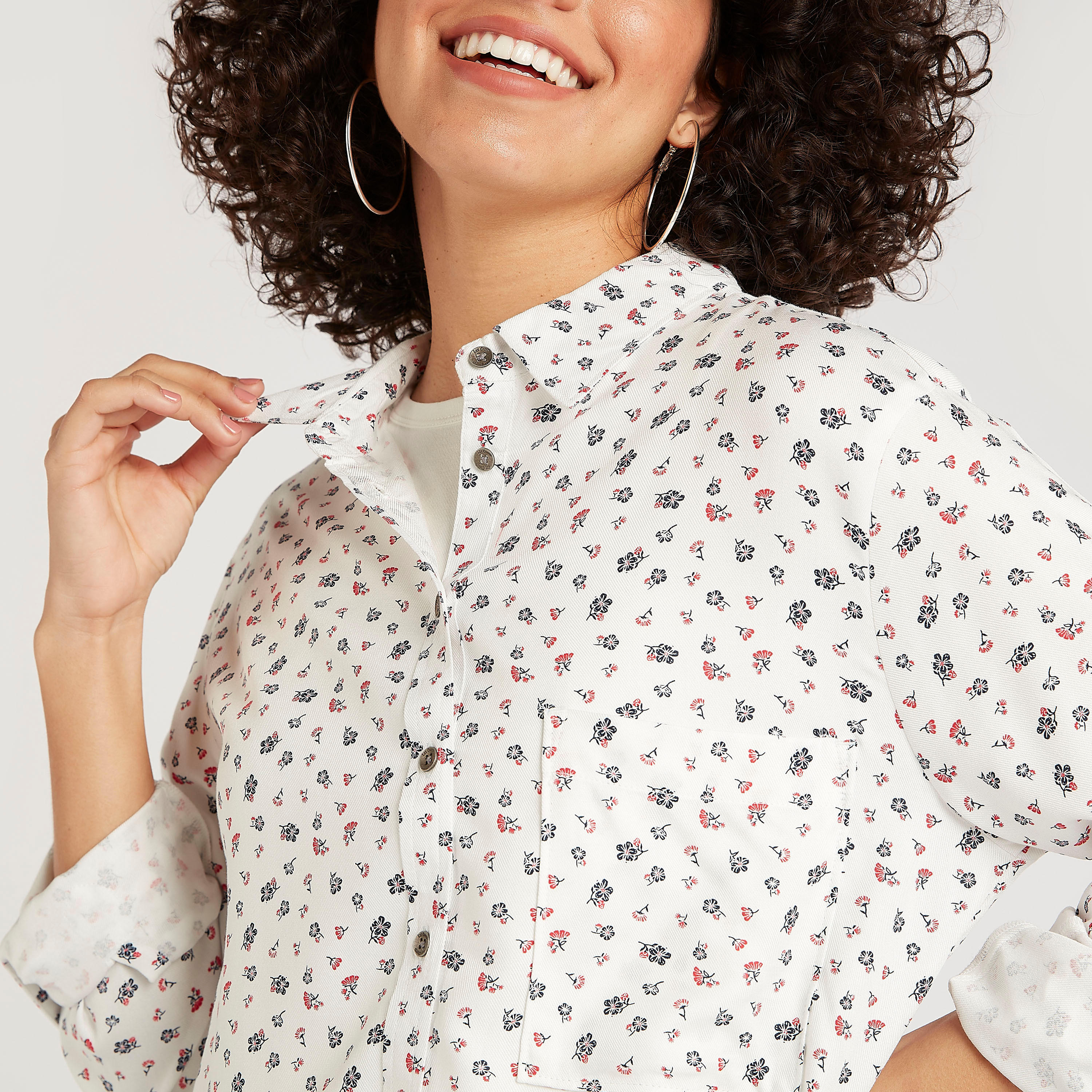 قميص بطبعات أزهار وجيب على الصدر من لي كوبر-women-clothing-shirtsandblouses-shirts-image-5