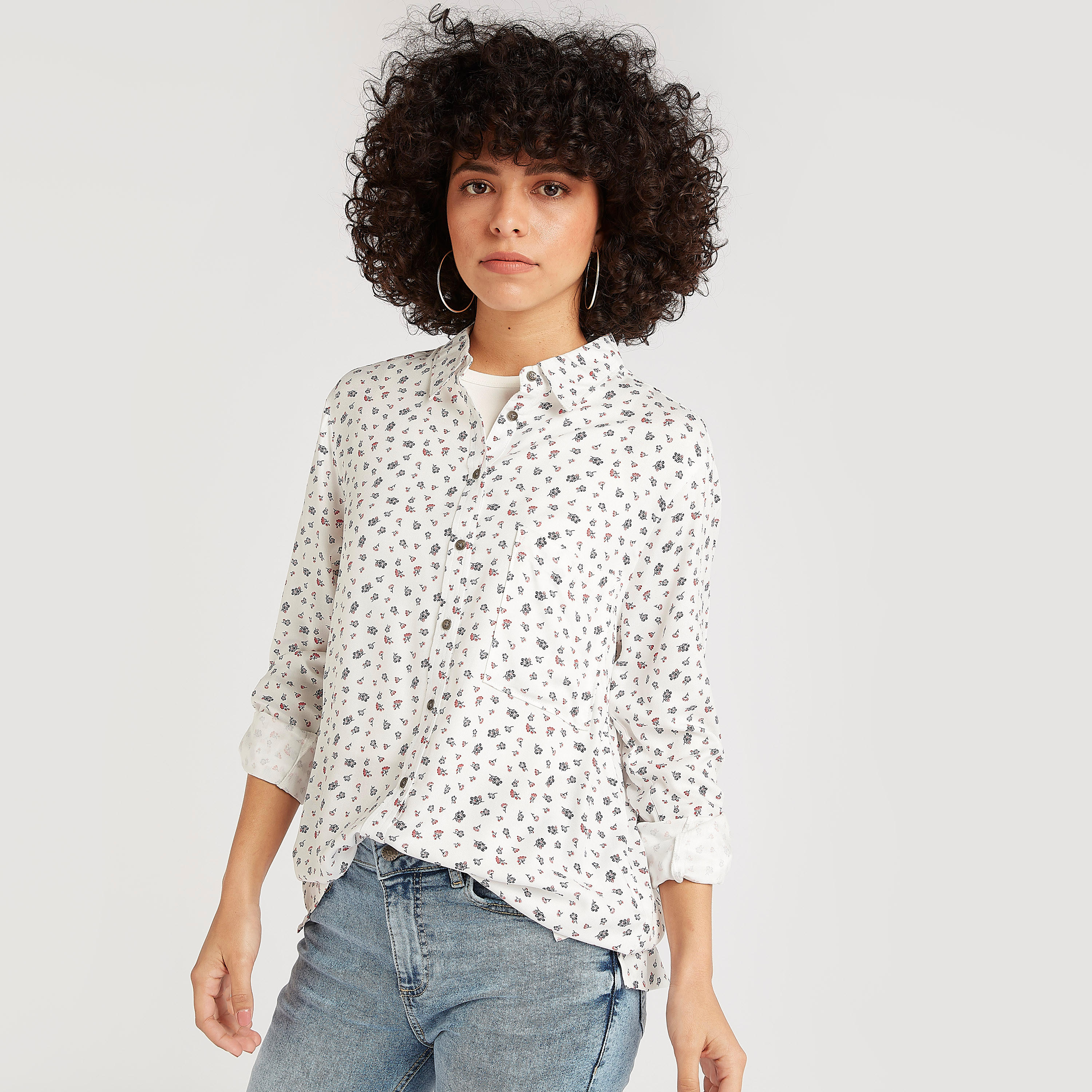 قميص بطبعات أزهار وجيب على الصدر من لي كوبر-women-clothing-shirtsandblouses-shirts-image-6