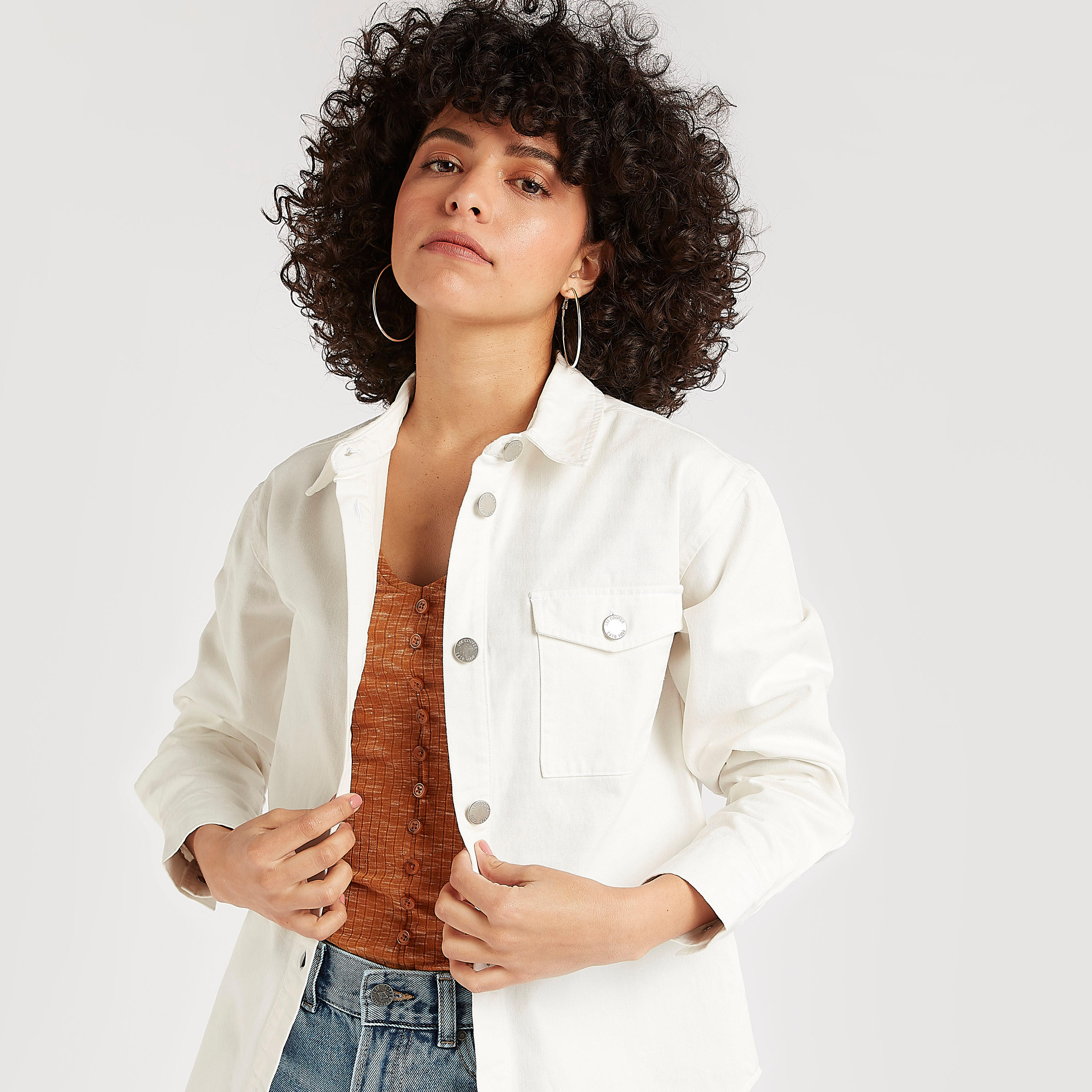 قميص دنيم سادة بأكمام طويلة من لي كوبر-women-clothing-shirtsandblouses-shirts-image-6