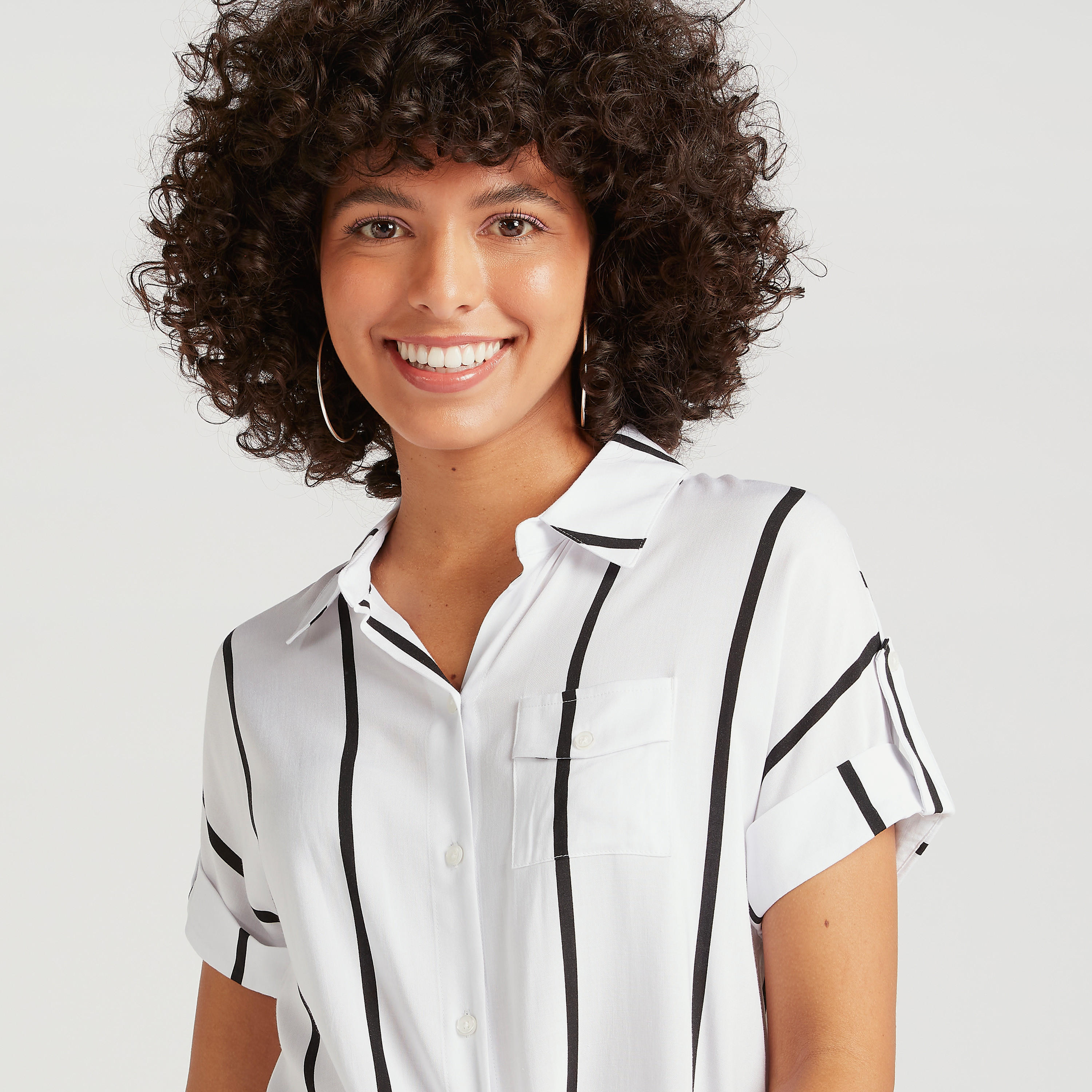 قميص مخطّط بزينة رباط من لي كوبر-women-clothing-shirtsandblouses-shirts-image-3