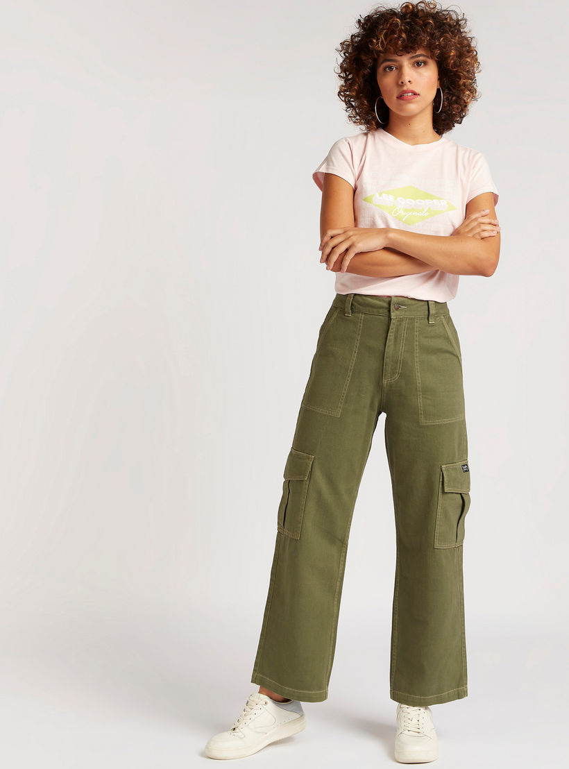 بنطلون دينيم سادة متوسط الارتفاع من لي كوبر-women-clothing-bottoms-trousers-image-3