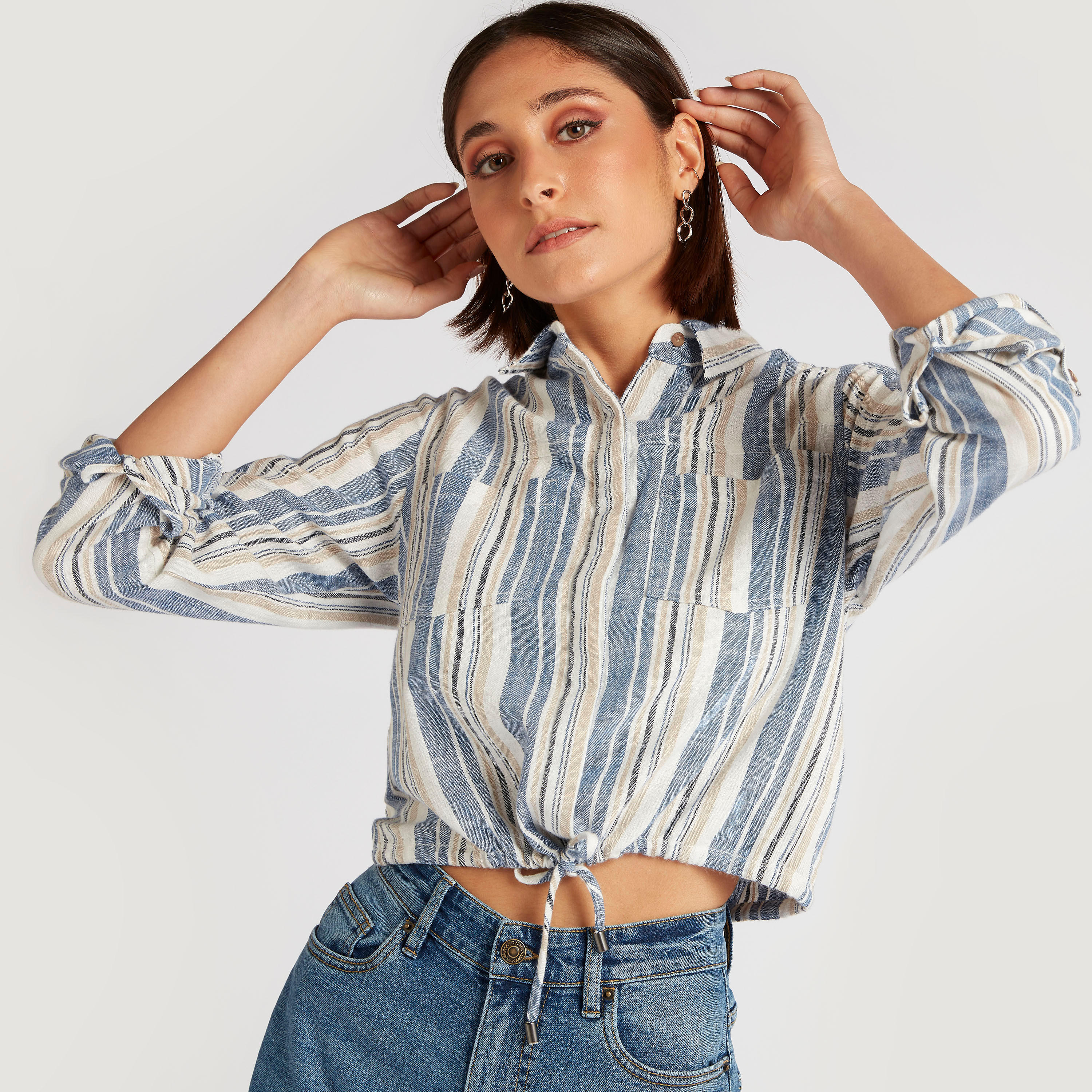 قميص مخطط بجيوب وأربطة من لي كوبر-women-clothing-shirtsandblouses-shirts-image-6