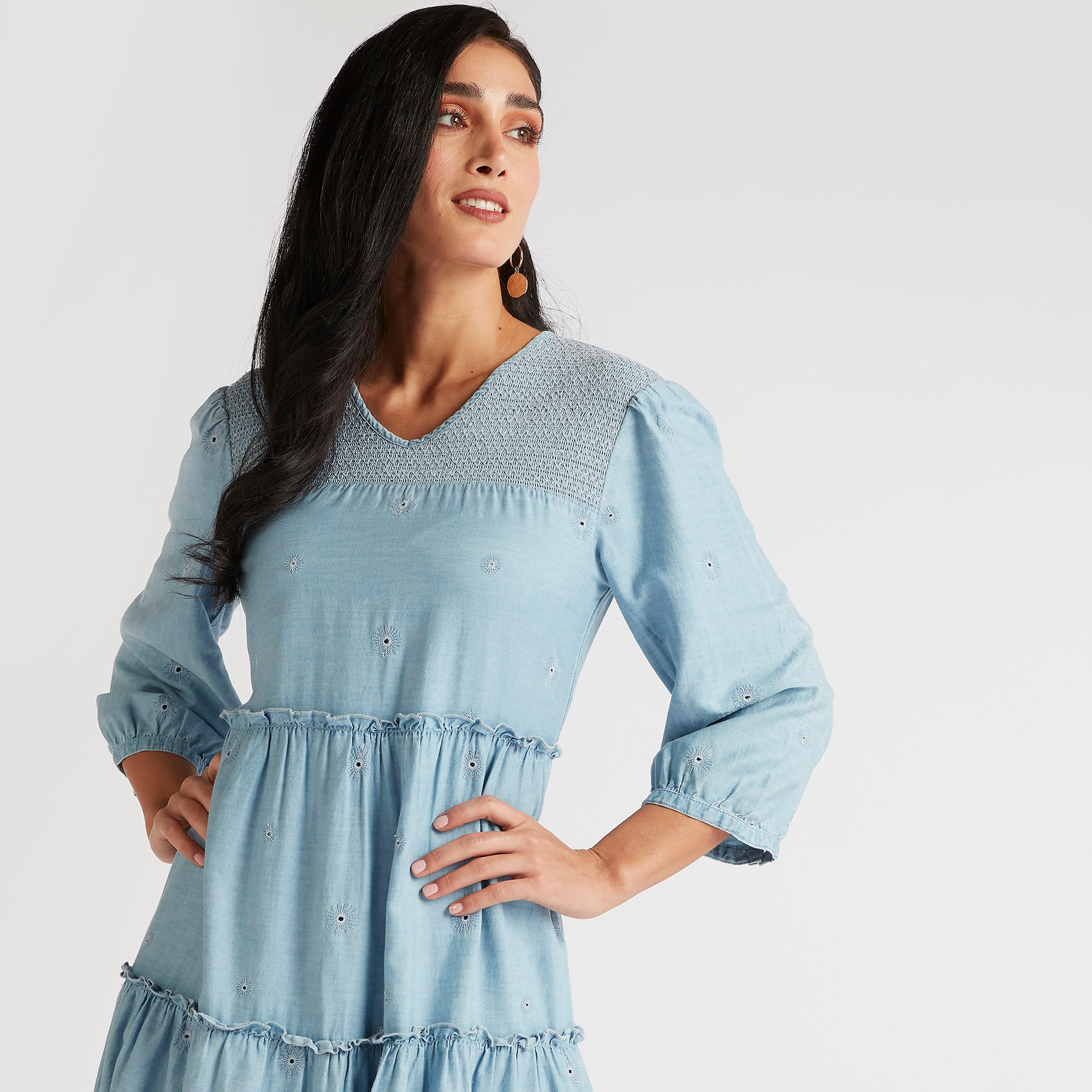 فستان طويل مطرّز متعدّد الطبقات وأكمام 3/4-women-clothing-dresses-image-2