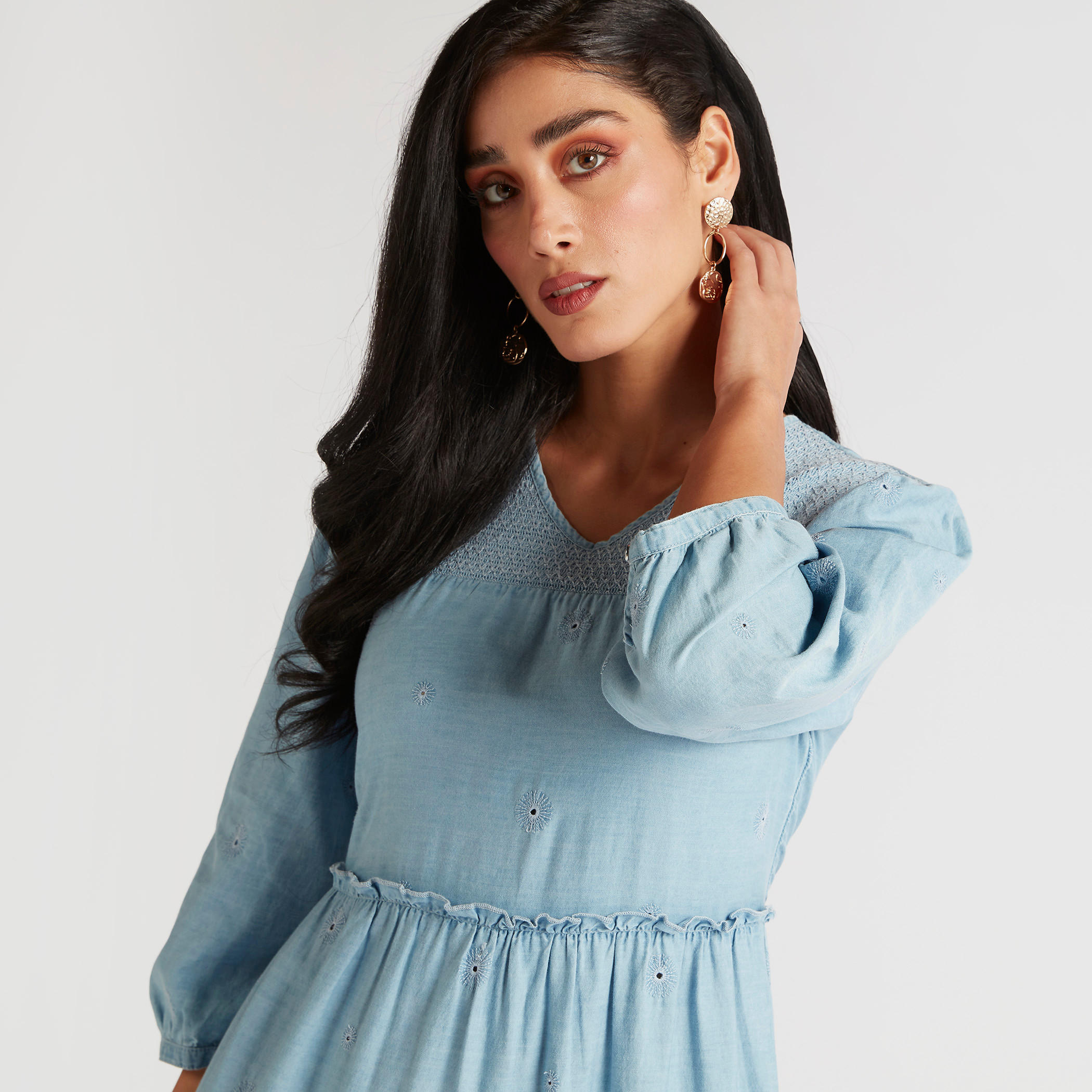 فستان طويل مطرّز متعدّد الطبقات وأكمام 3/4-women-clothing-dresses-image-3